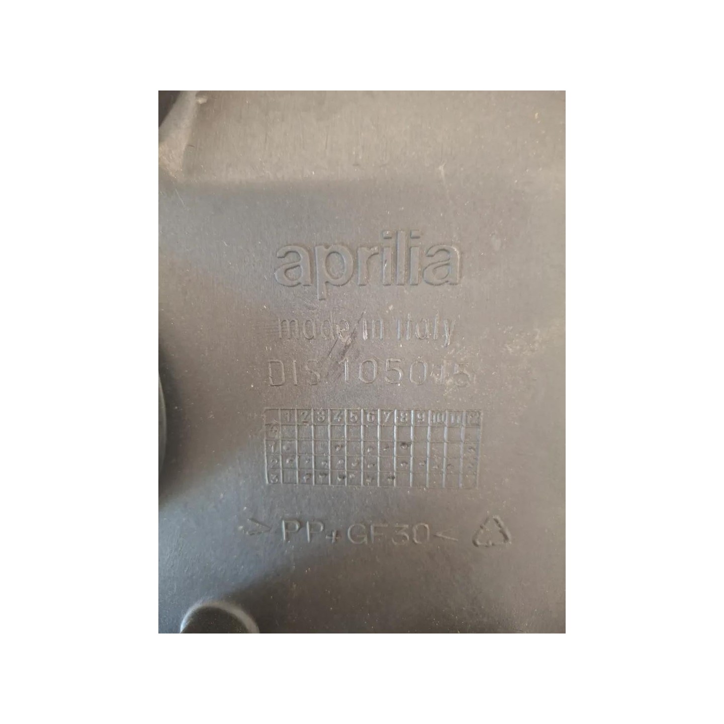 Vano portaoggetti sottosella - Aprilia Scarabeo 100 (E1/E2) (01-06)