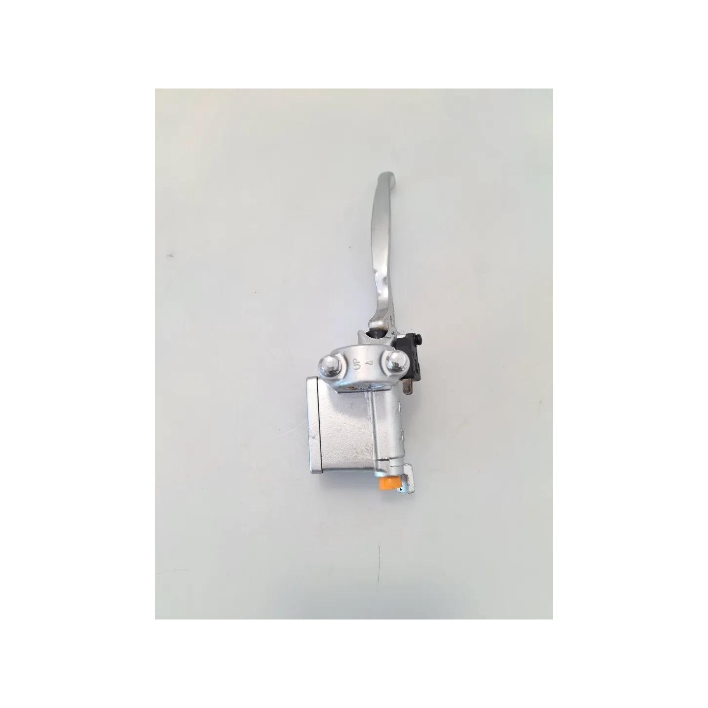 Pompa con serbatoio liquido freni ant. con leva - Kymco Agility 125 S ABS (E5)