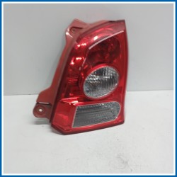 Fanale post. dx. NISSAN Pixo