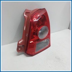 Fanale post. dx. NISSAN Pixo
