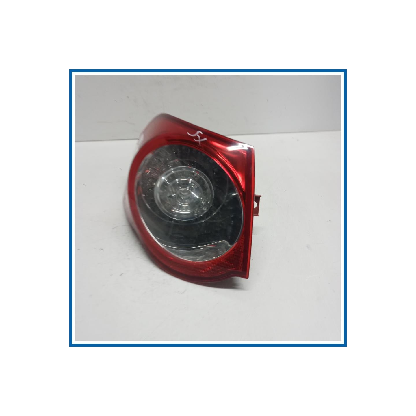 Fanale est. post. sx. VOLKSWAGEN Passat V Variant