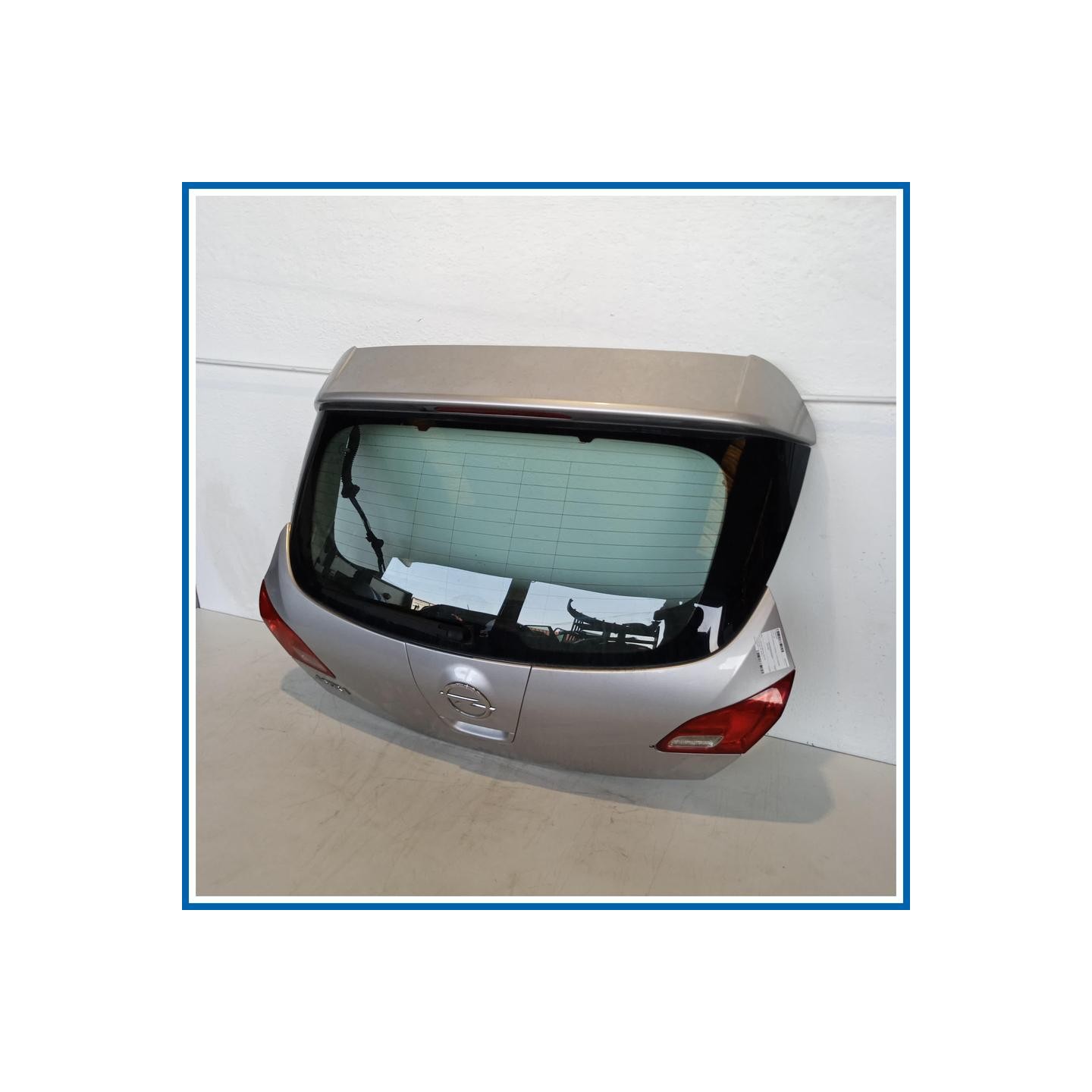 Portello post. OPEL Astra J