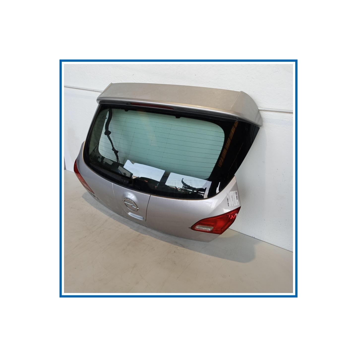 Portello post. OPEL Astra J