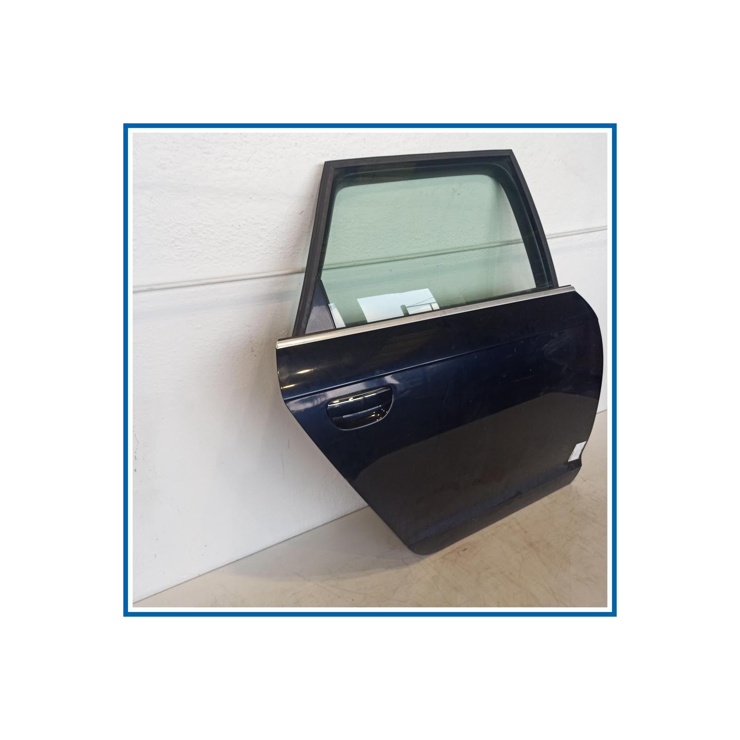 Porta post. dx. AUDI A6 4F5 Avant