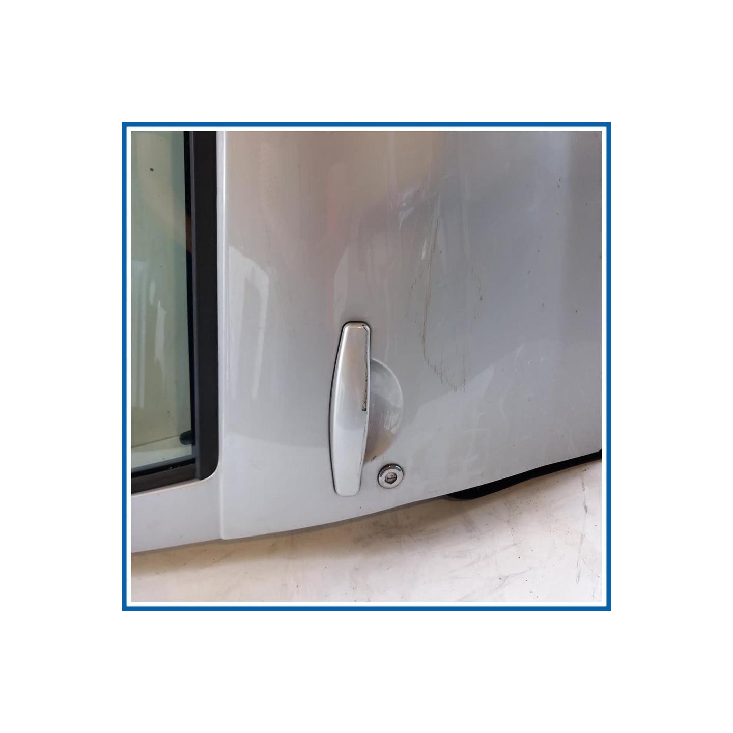 Porta ant. dx. DACIA Duster I
