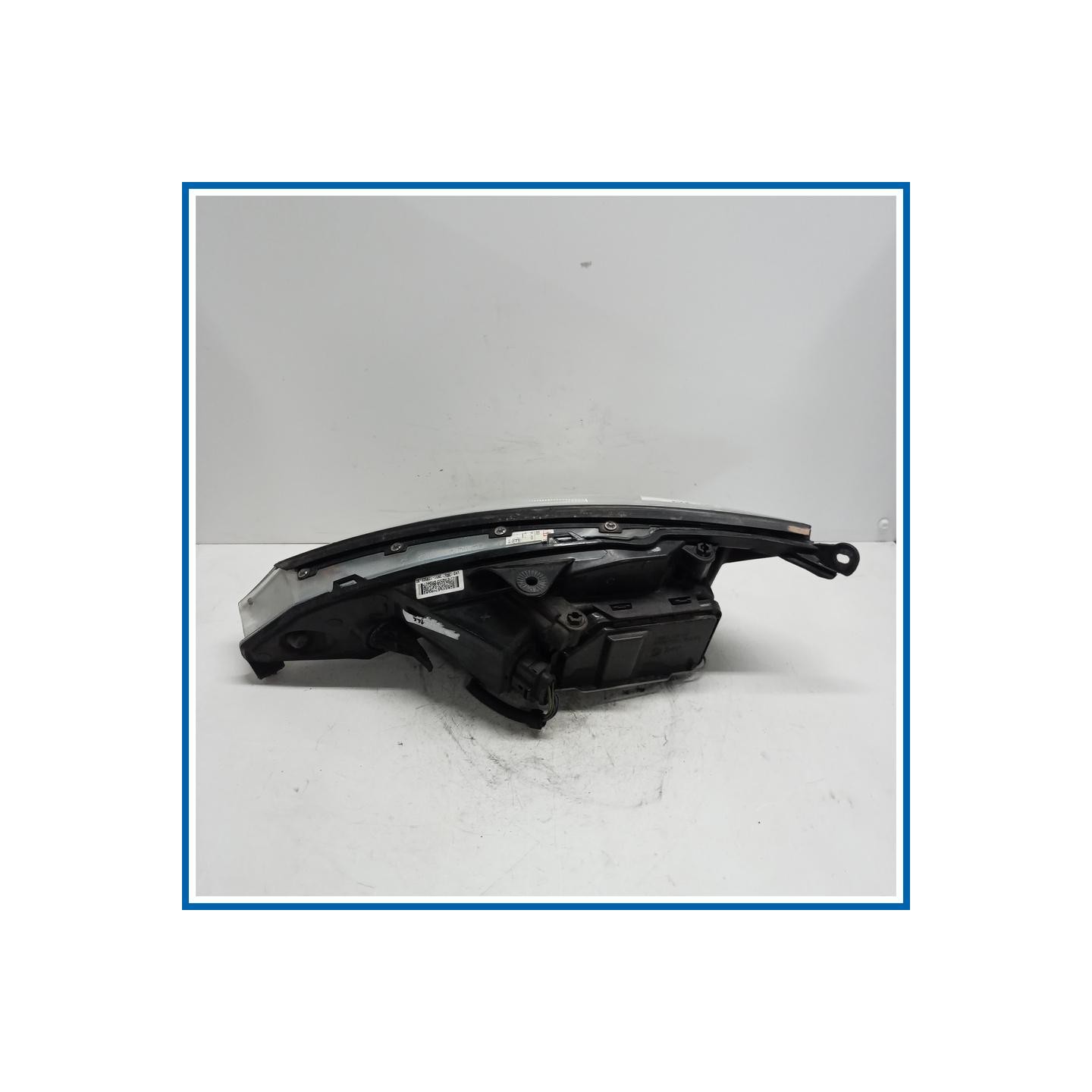 Proiettore ant. dx. FORD Focus I SW
