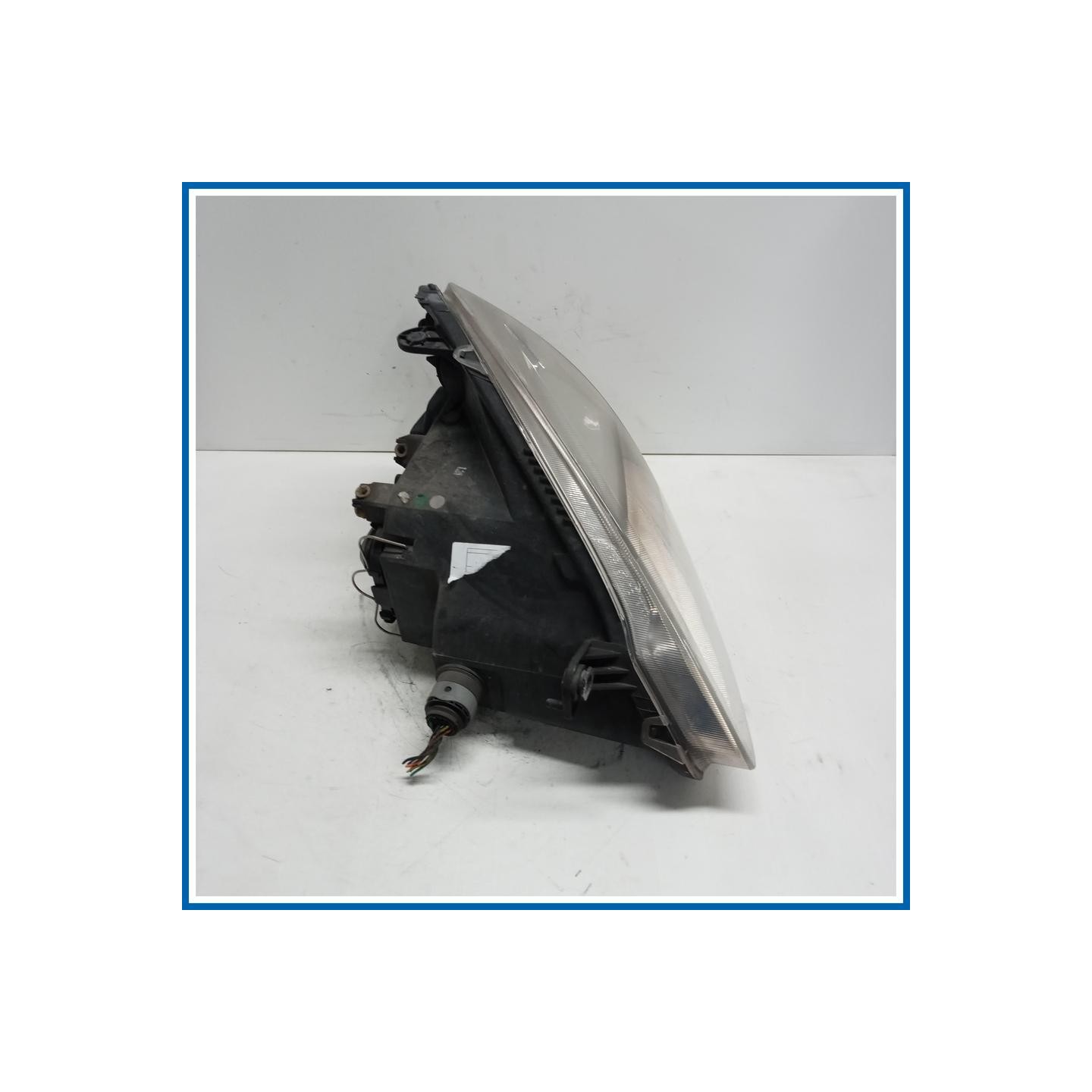 Proiettore ant. sx. LANCIA Ypsilon I