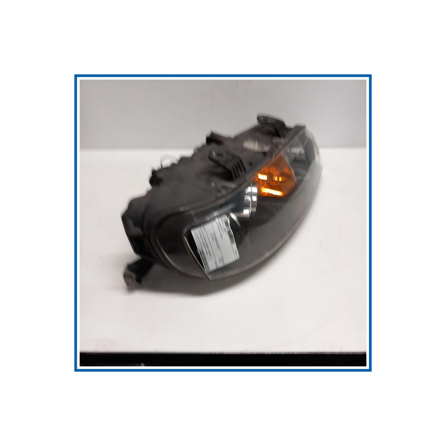 Proiettore ant. dx. FIAT Punto II