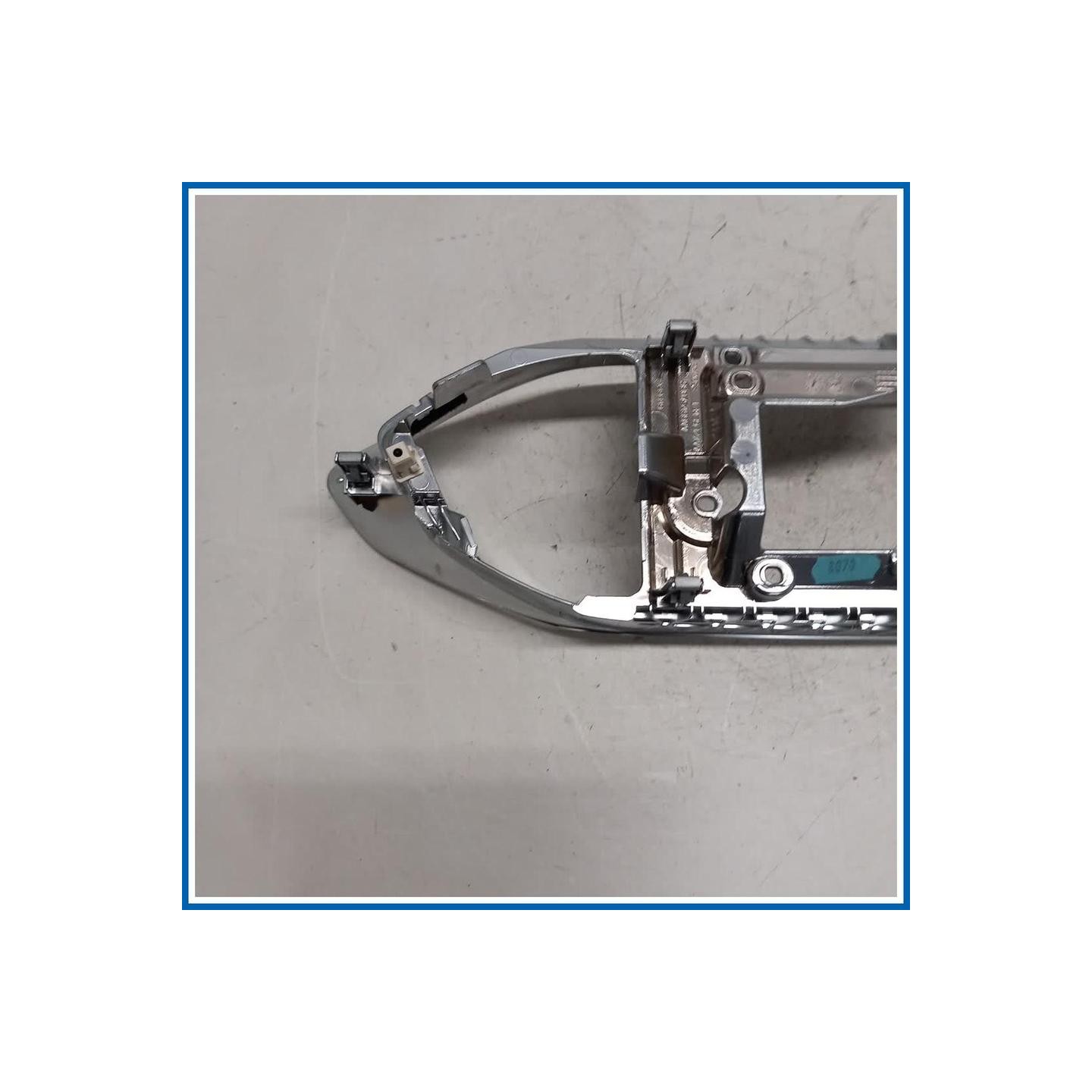 Mascherina console centrale (ant.) dx. PEUGEOT 308 II