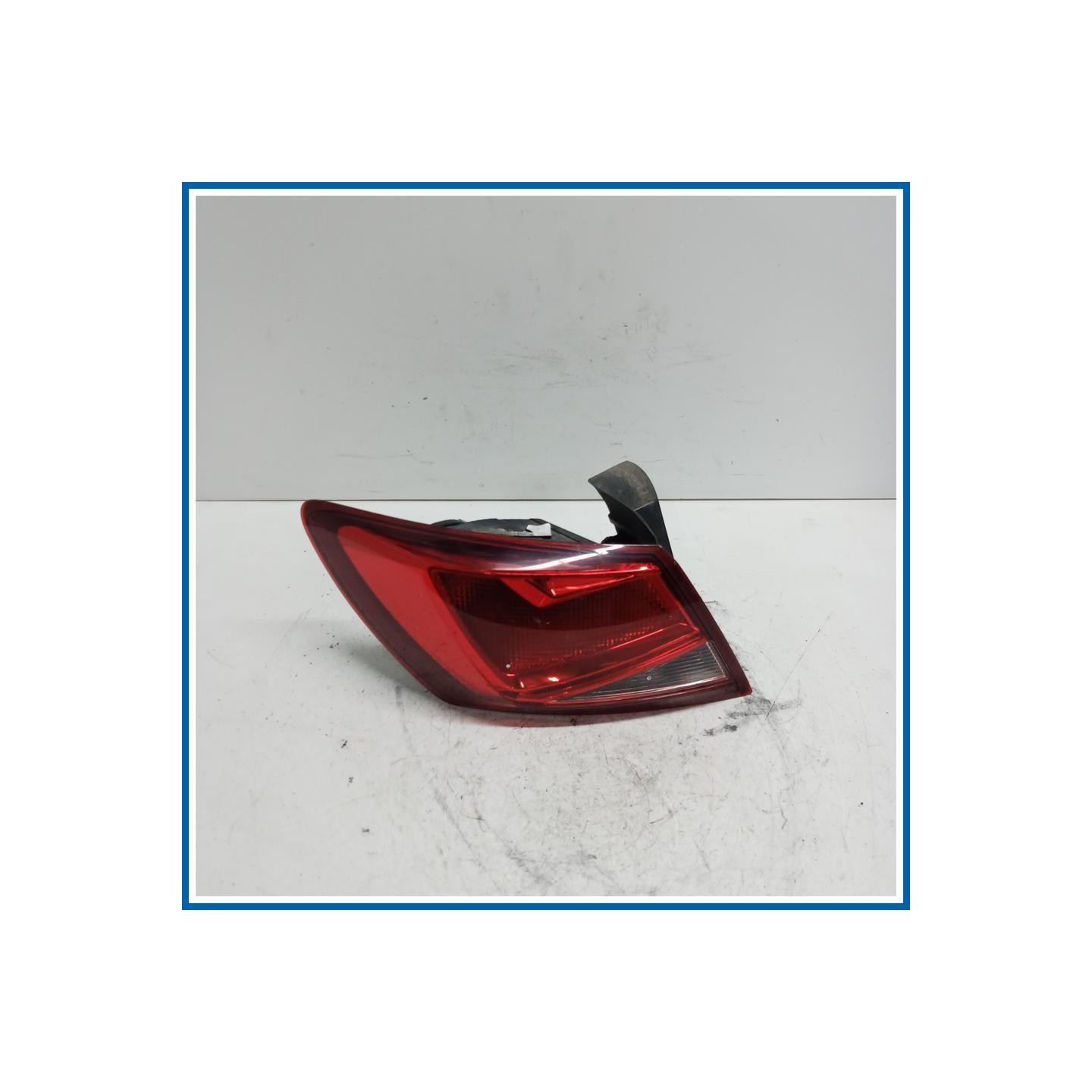 Fanale est. post. sx. SEAT Leon 5F1