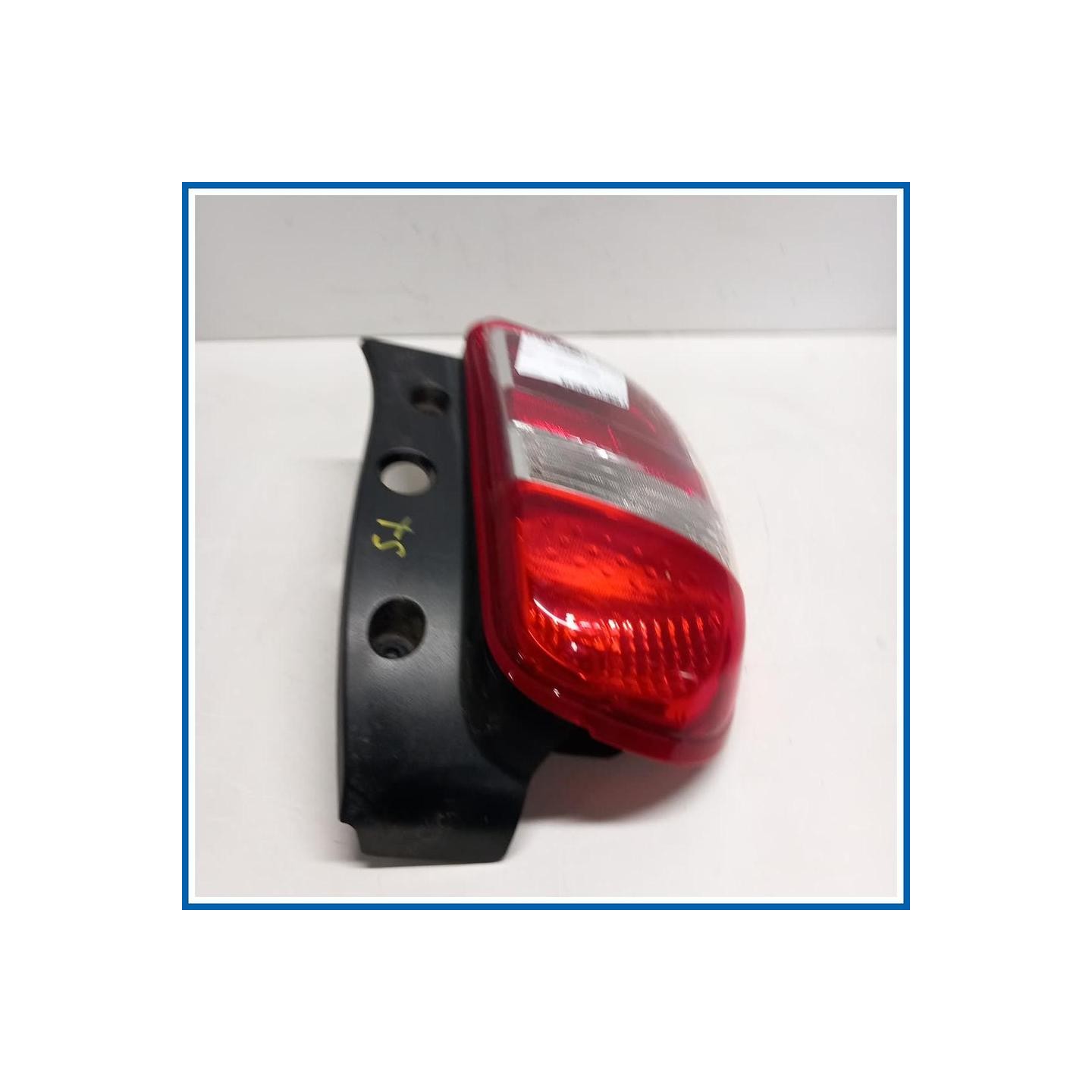 Fanale post. sx. NISSAN Micra IV