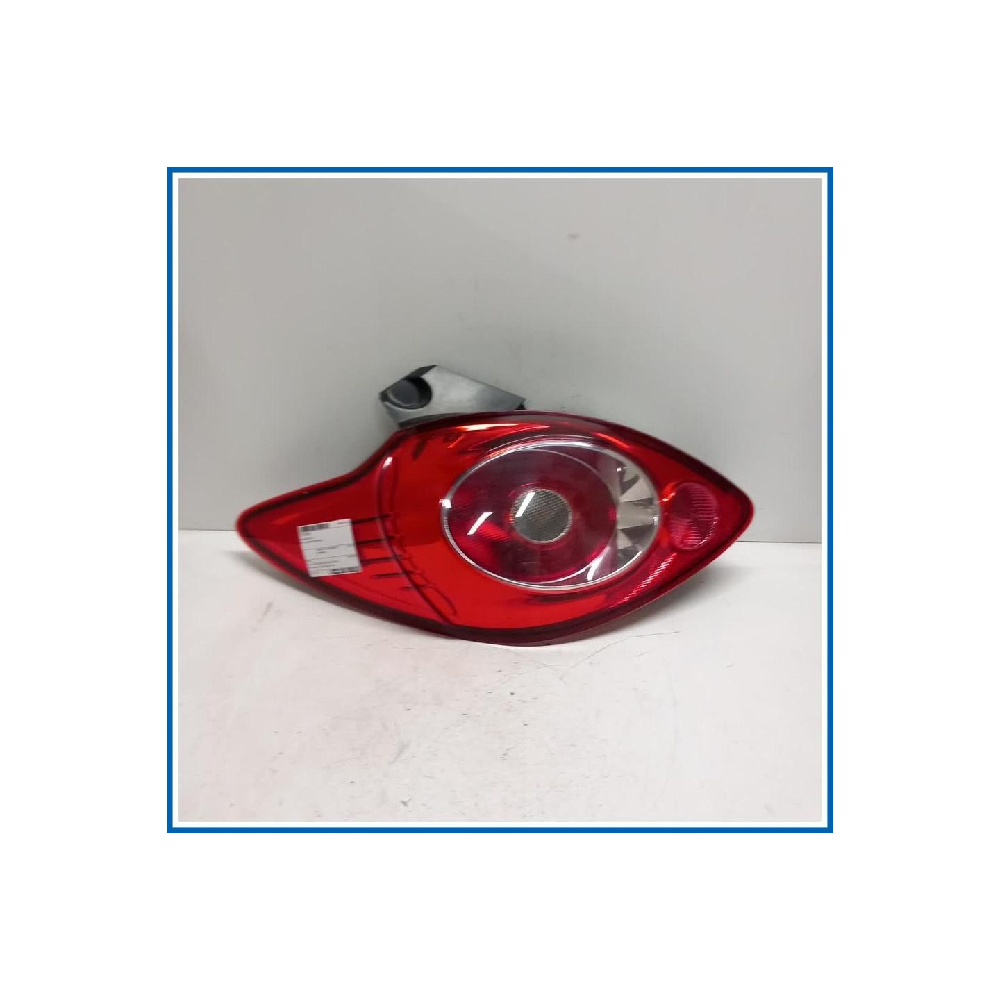 Fanale post. sx. FORD KA II