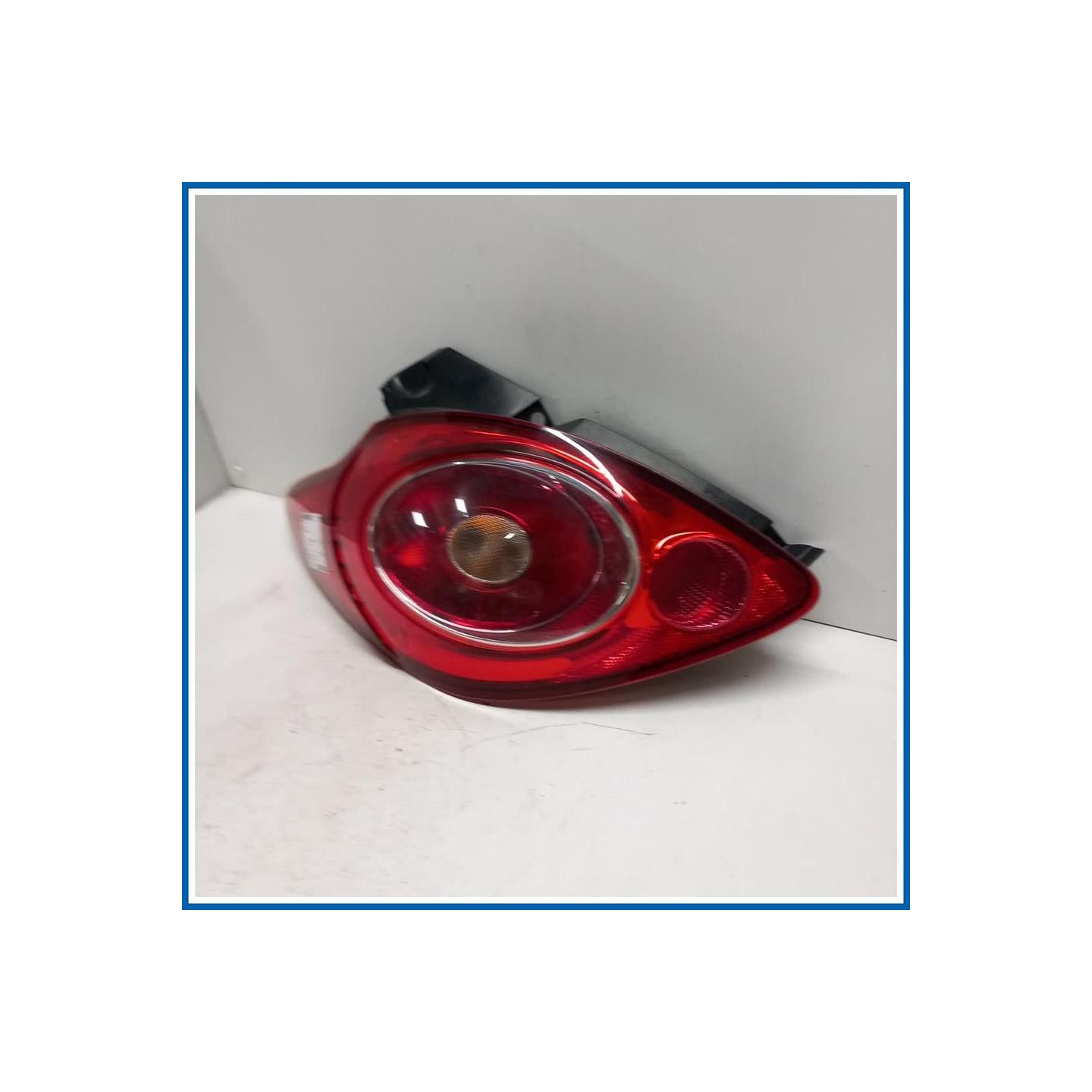 Fanale post. sx. FORD KA II
