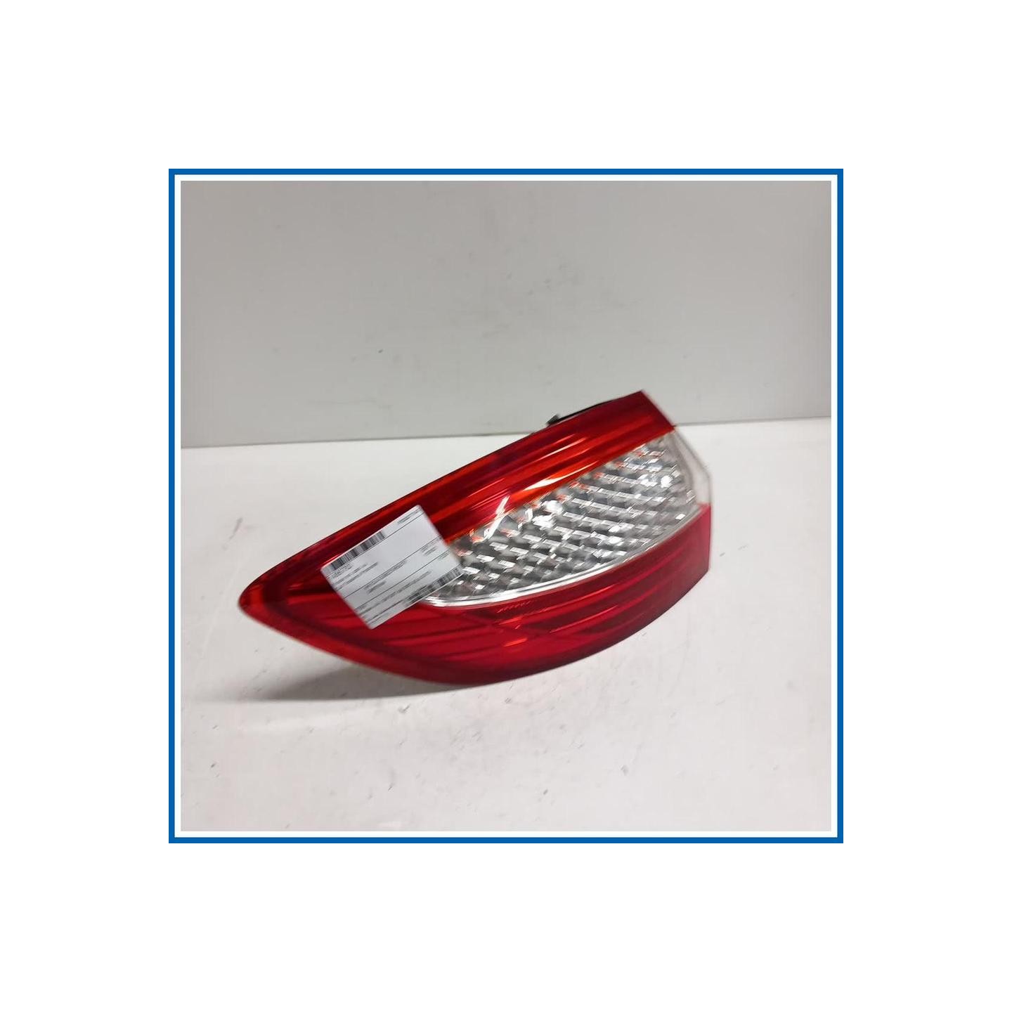 Fanale est. post. sx. FORD Mondeo IV SW