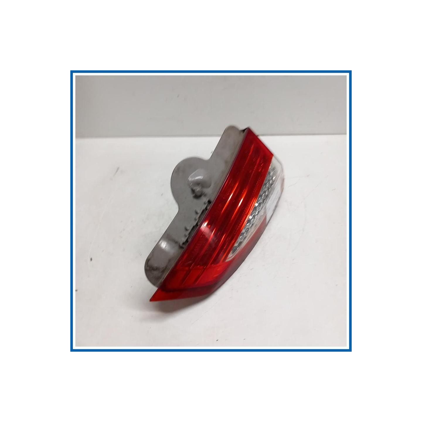 Fanale int. post. sx. FORD Mondeo IV SW
