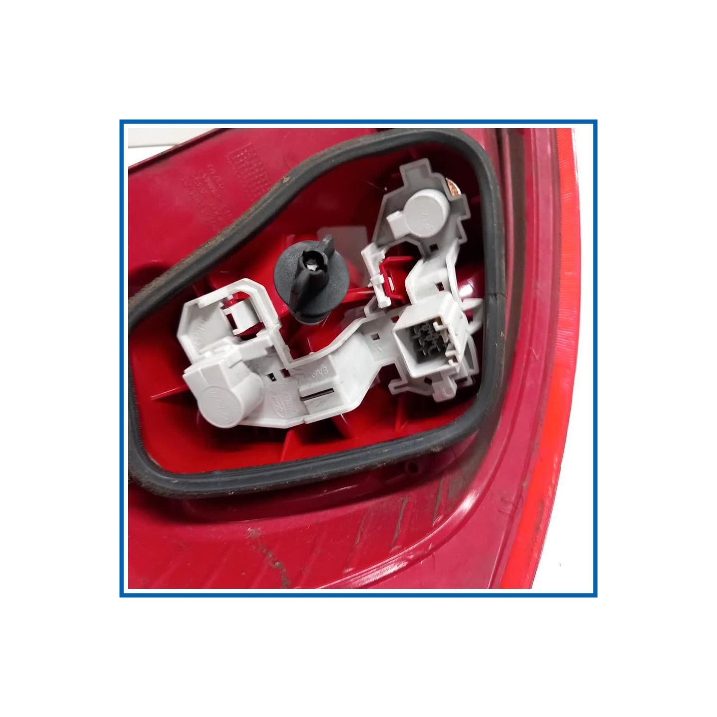 Fanale post. dx. FORD Fiesta VI