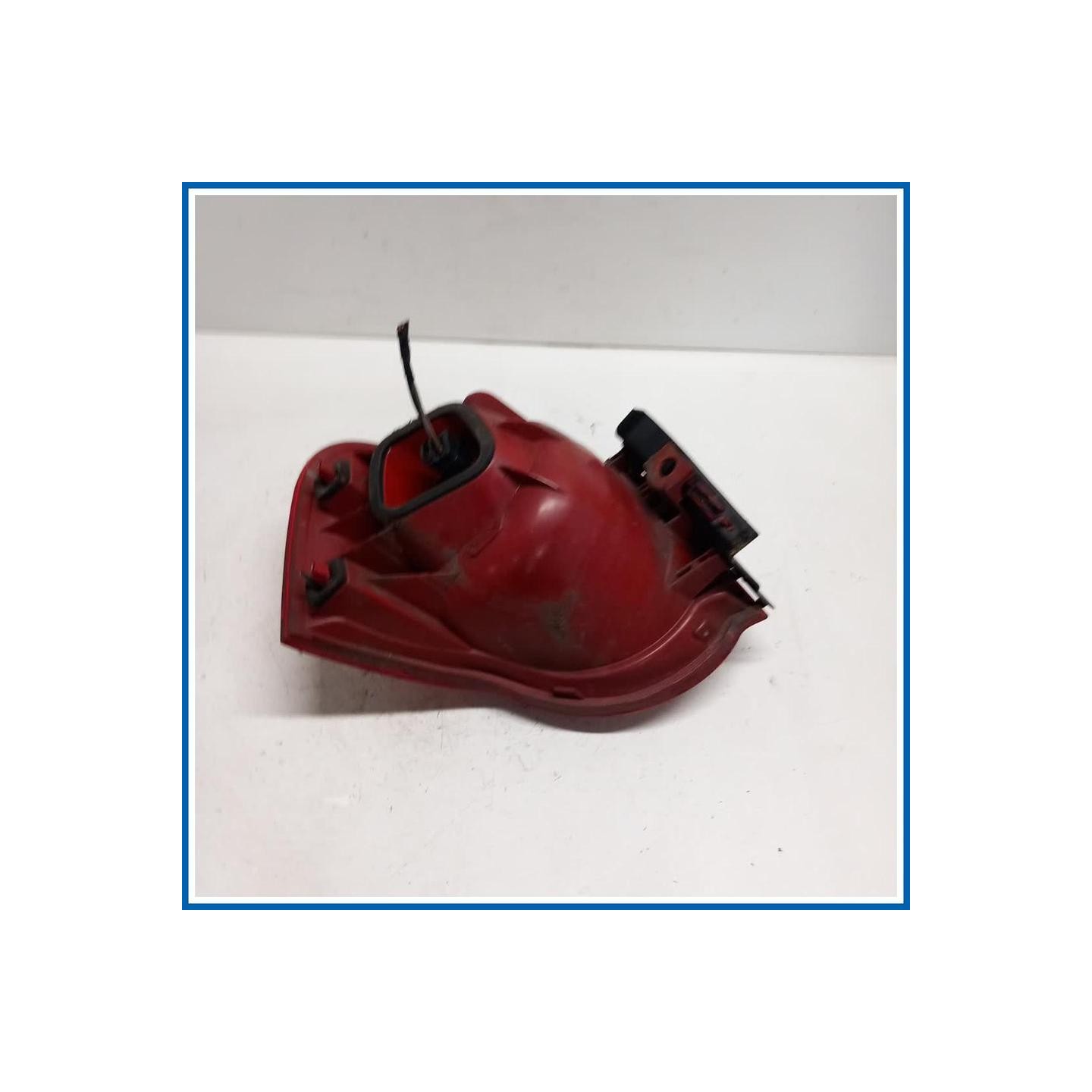 Fanale est. post. dx. VOLKSWAGEN Passat V Variant