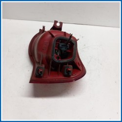 Fanale est. post. sx. VOLKSWAGEN Passat V Variant