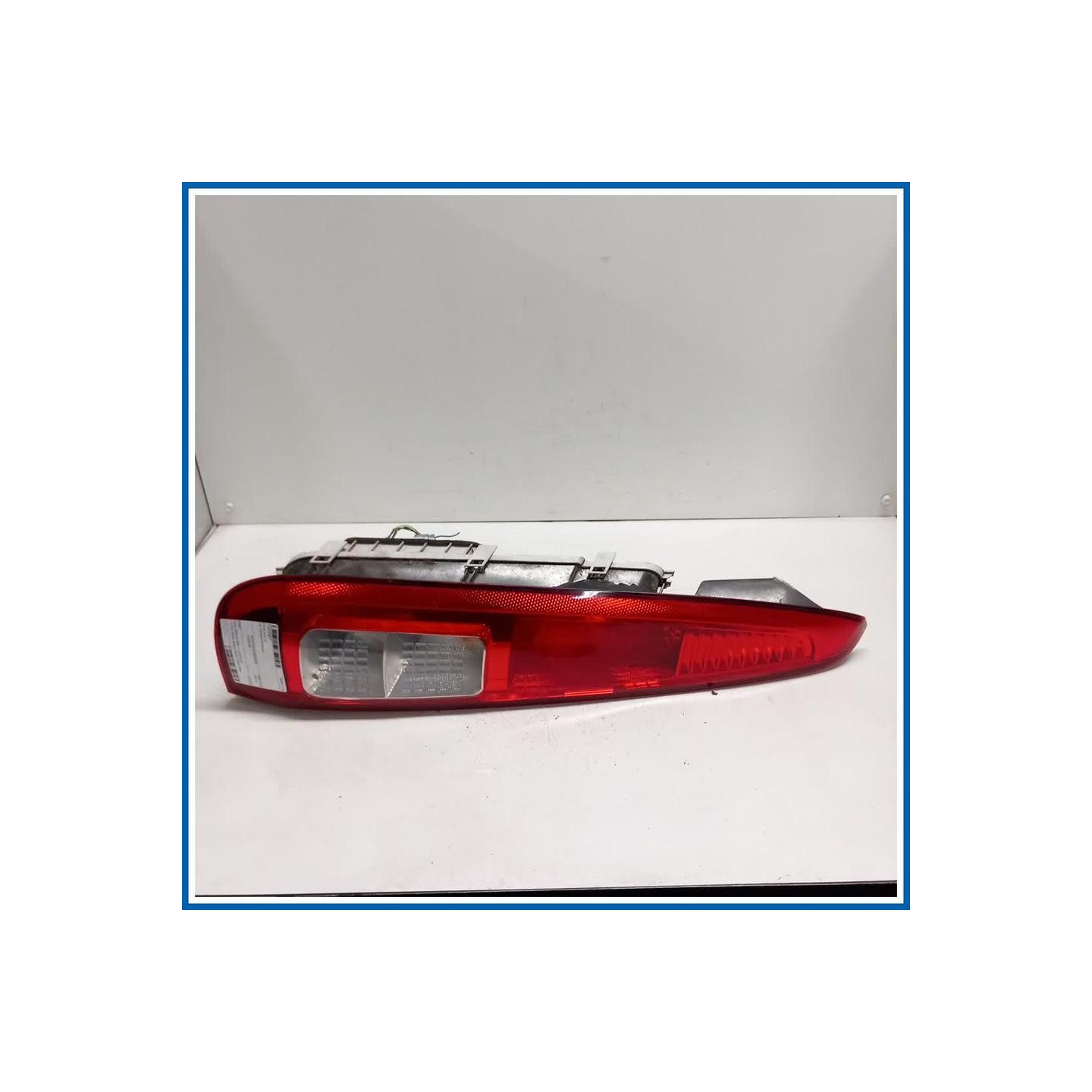 Fanale post. sx. FORD Fusion