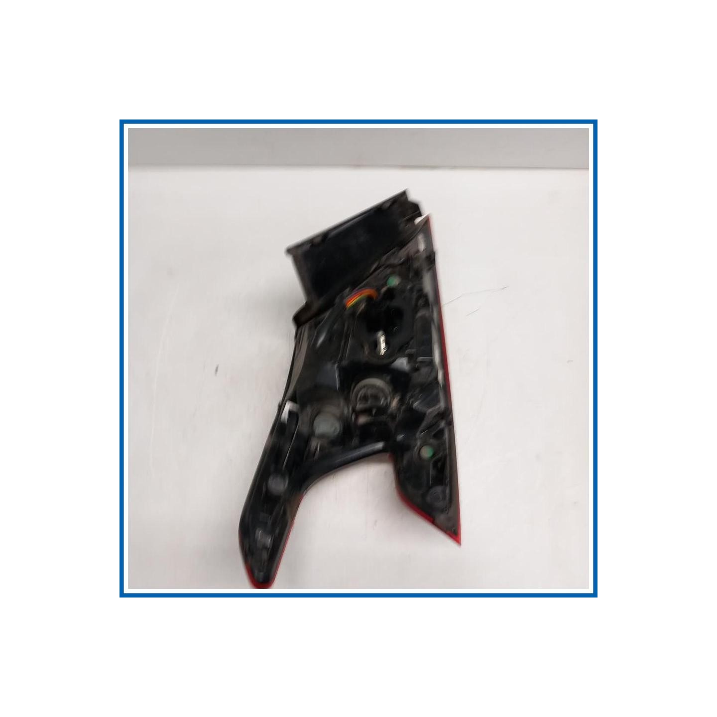 Fanale est. post. dx. PEUGEOT 308 II