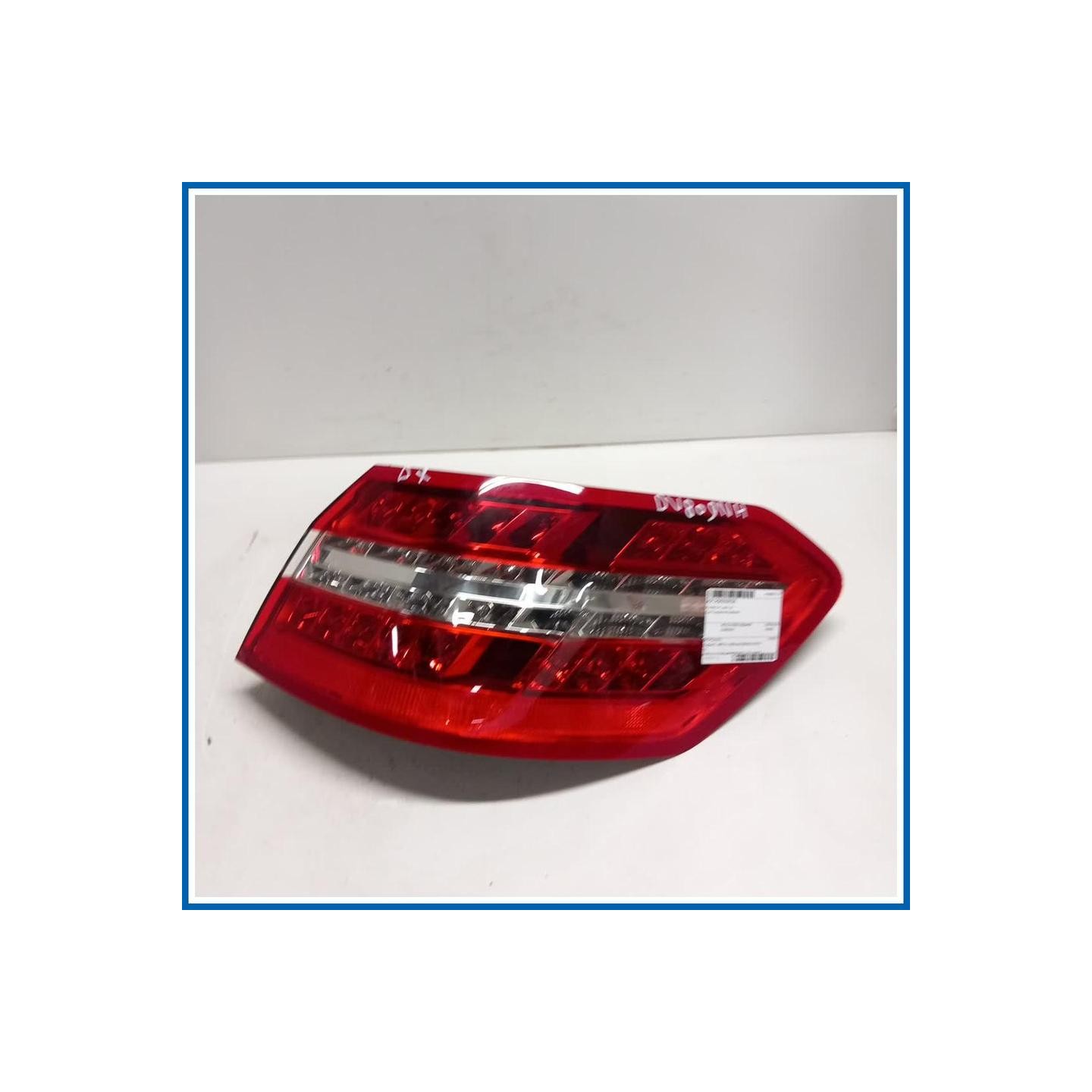 Fanale est. post. dx. MERCEDES Classe E W212