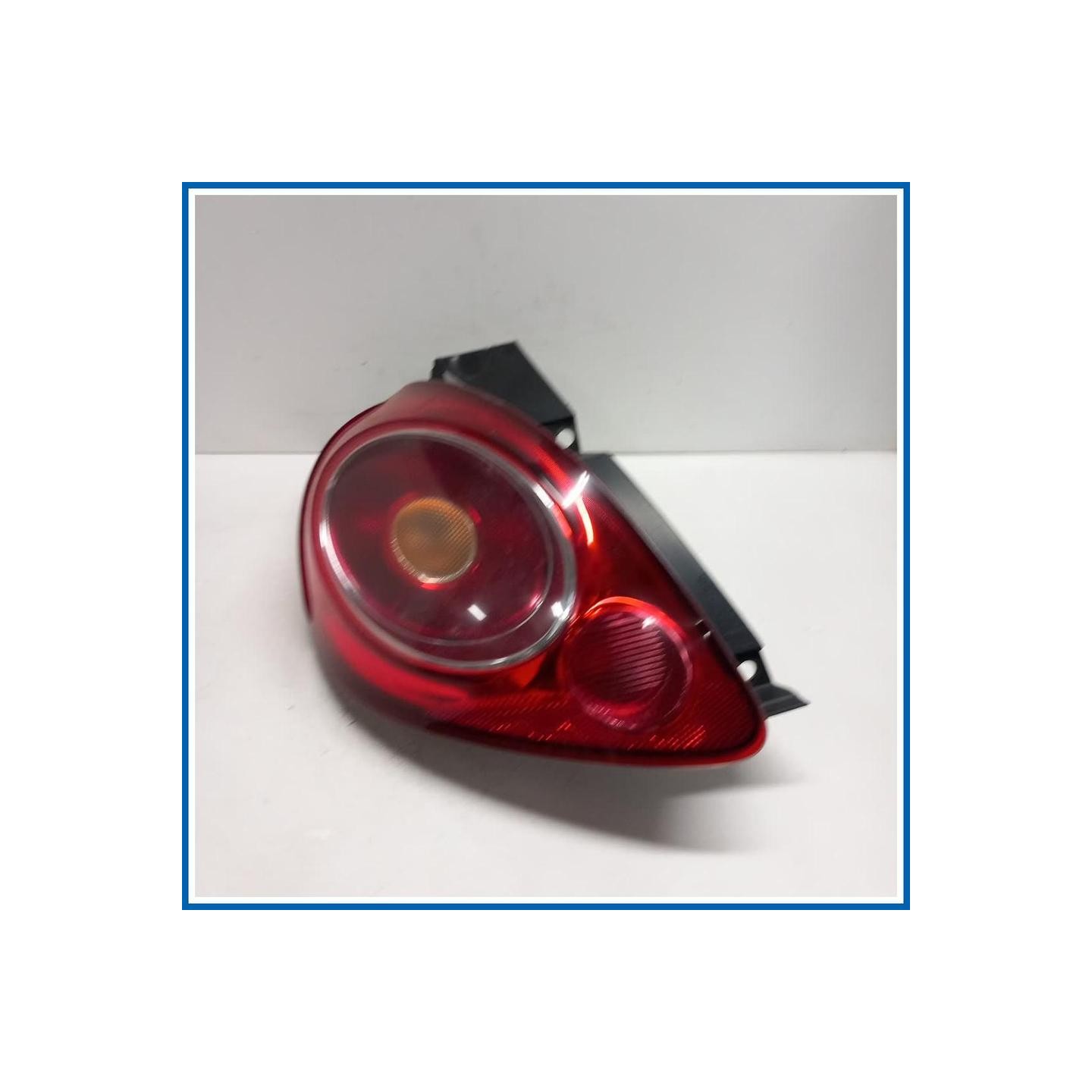 Fanale post. sx. FORD KA II