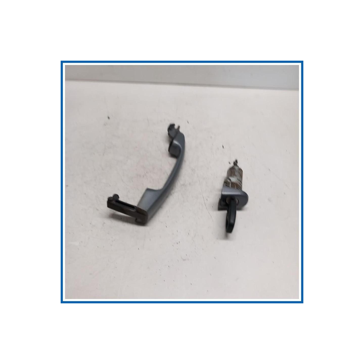 Maniglia porta est. ant. sx. SUZUKI Swift IV