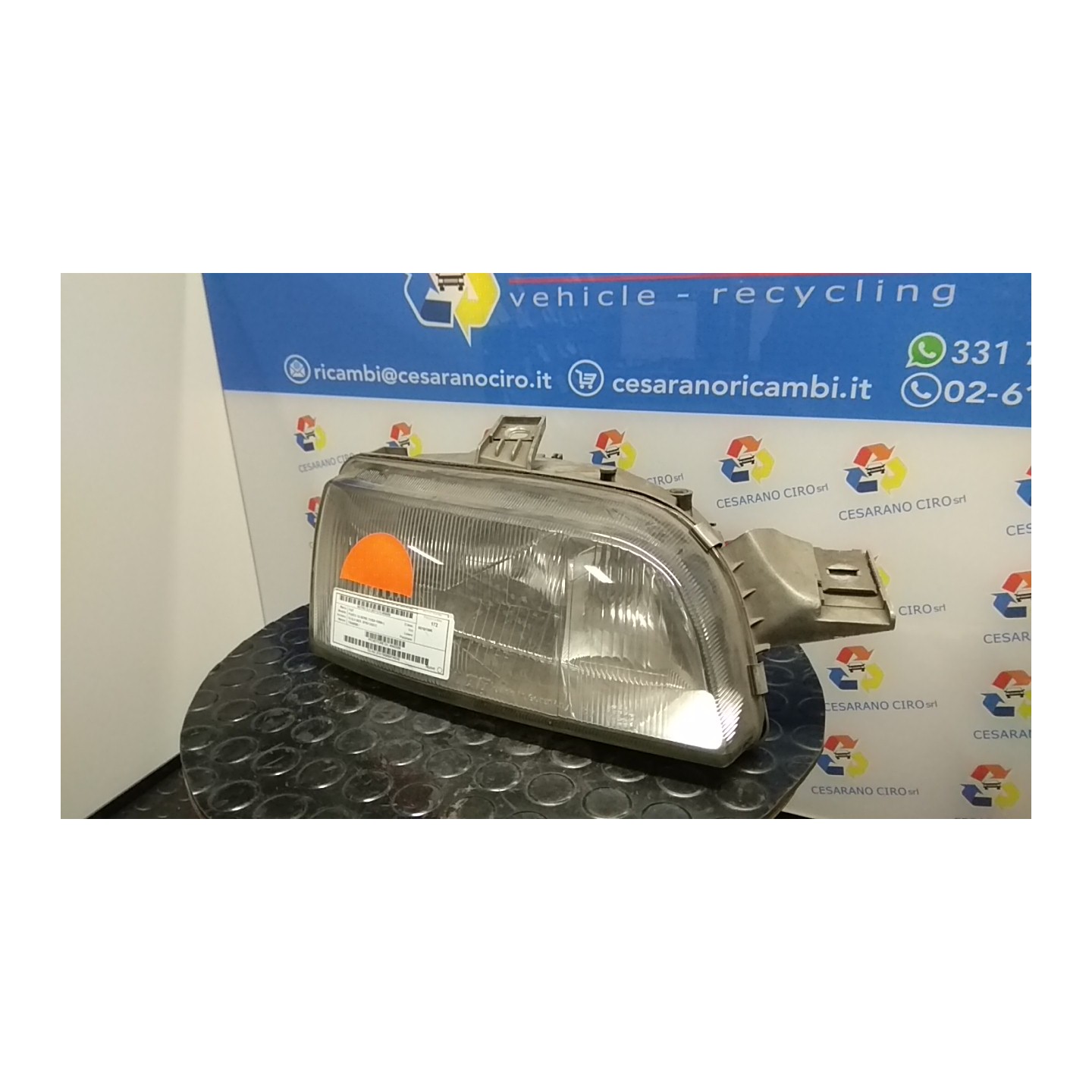 PROIETTORE DX. 009 FIAT PUNTO 1A SERIE (11/93-10/99) 176A8000 46433209