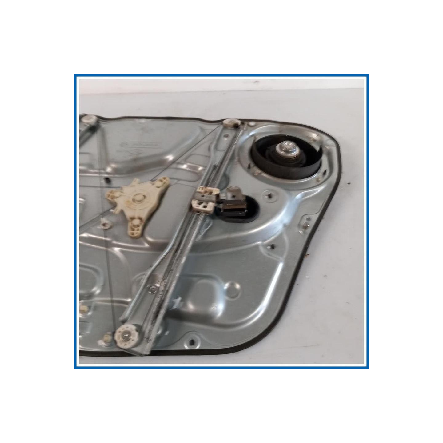 Alzacristallo porta ant. sx. HYUNDAI i30 I