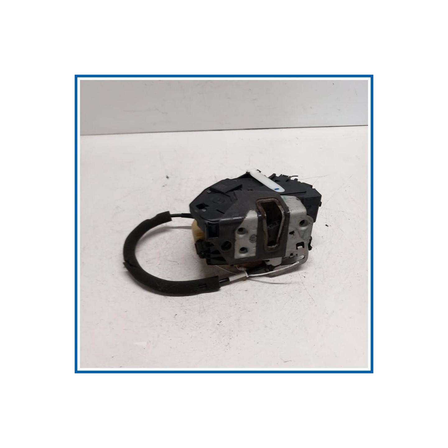 Serratura porta ant. dx. FORD Ecosport