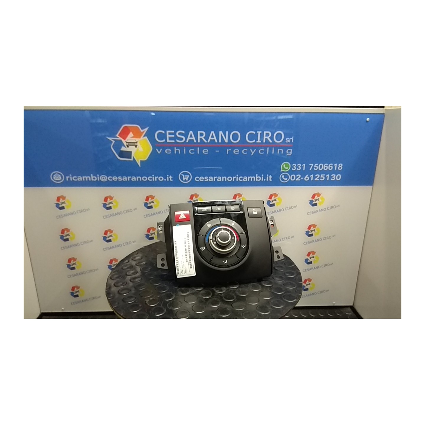 BLOCCO COMANDO CLIMATIZZAZIONE C/A/C MANUALE,PTC RISC. 034 KIA VENGA (01/10-) G4FA 972501P150EQ