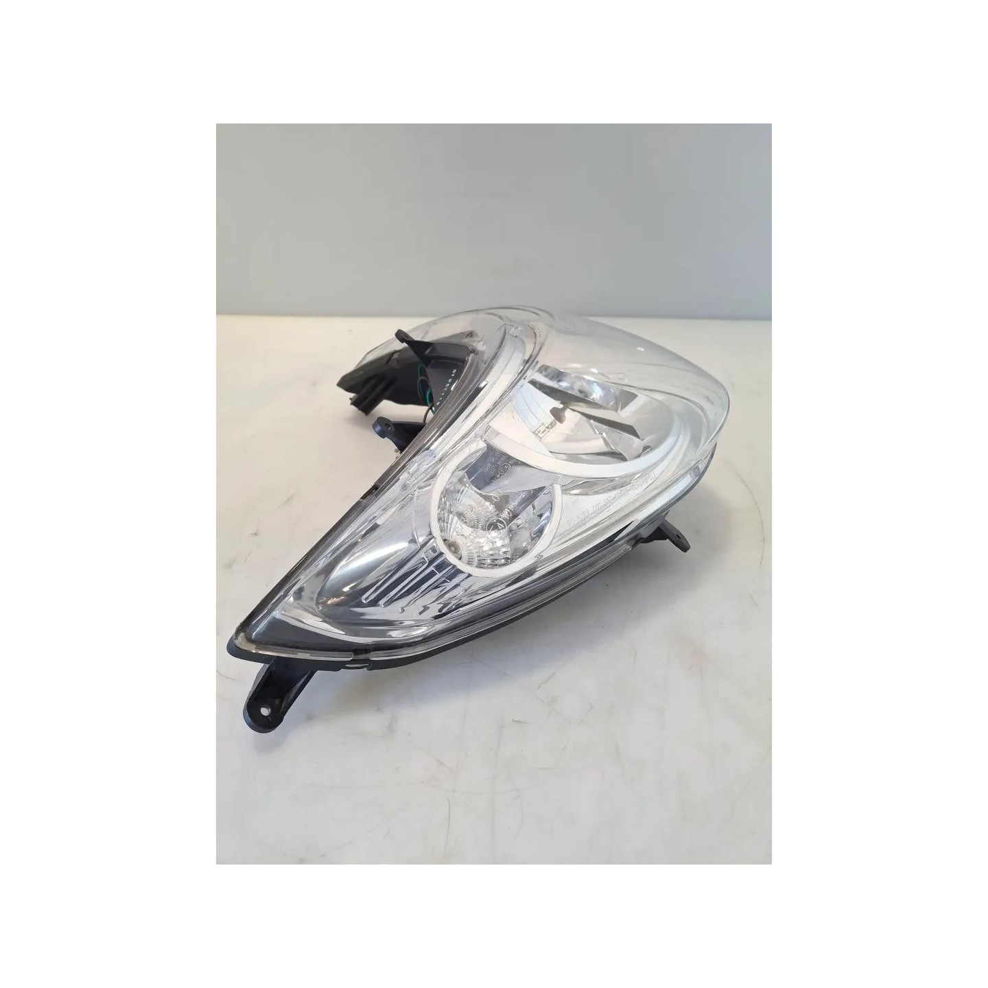 Proiettore compl. - Kymco Xciting 250i (E3)