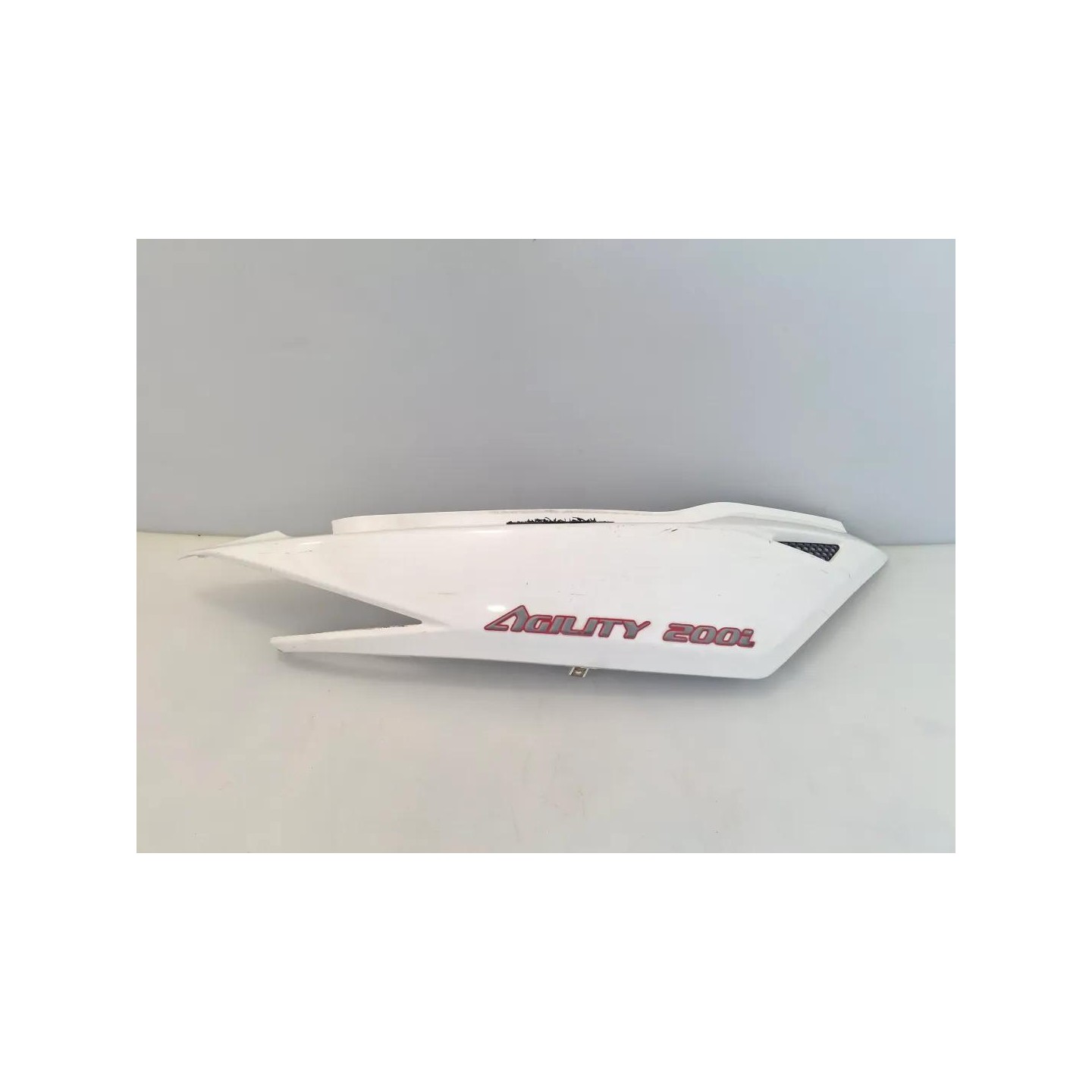 Codone dx. bianco - Kymco Agility 200 R16 (E3)