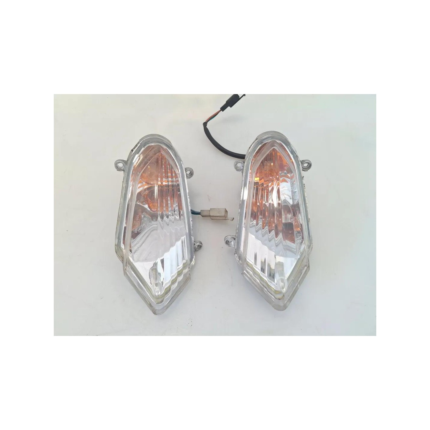 Indicatore direzione ant. dx. - Kymco Agility 200 R16 (E3)