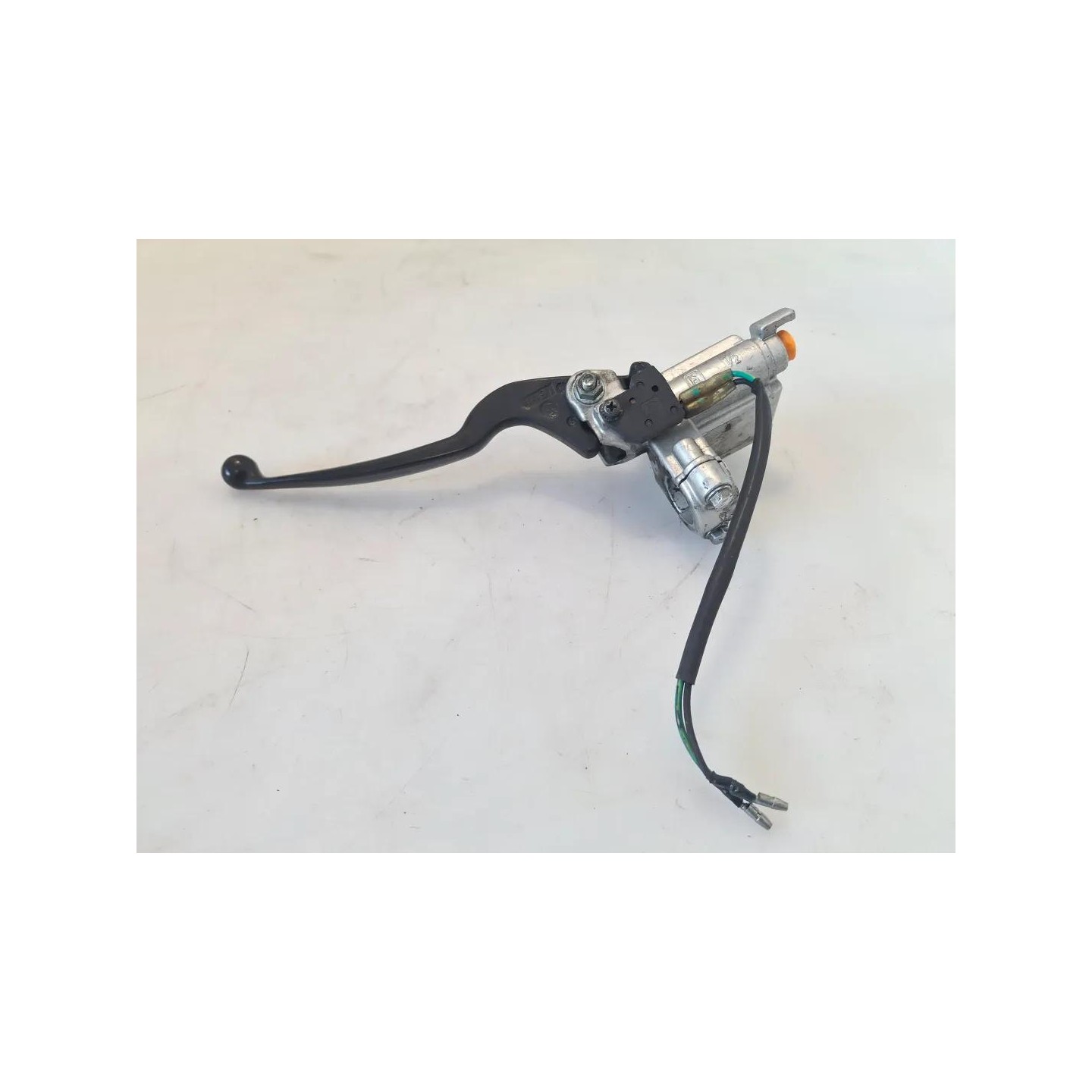 Pompa con serbatoio liquido freni ant. con leva - Kymco Agility 200 R16 (E3)