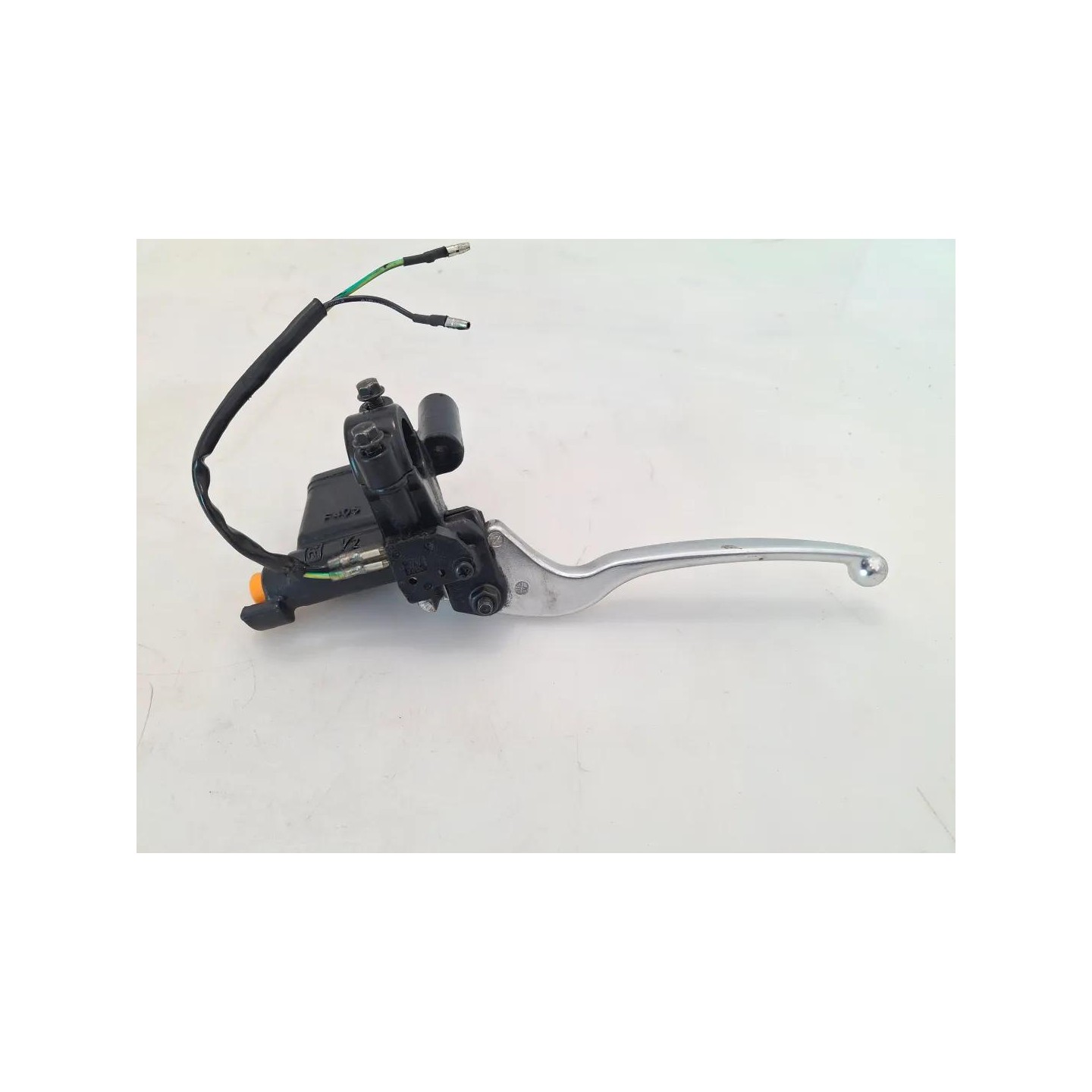 Pompa con serbatoio liquido freni ant. con leva - Kymco People S 125i (E5)