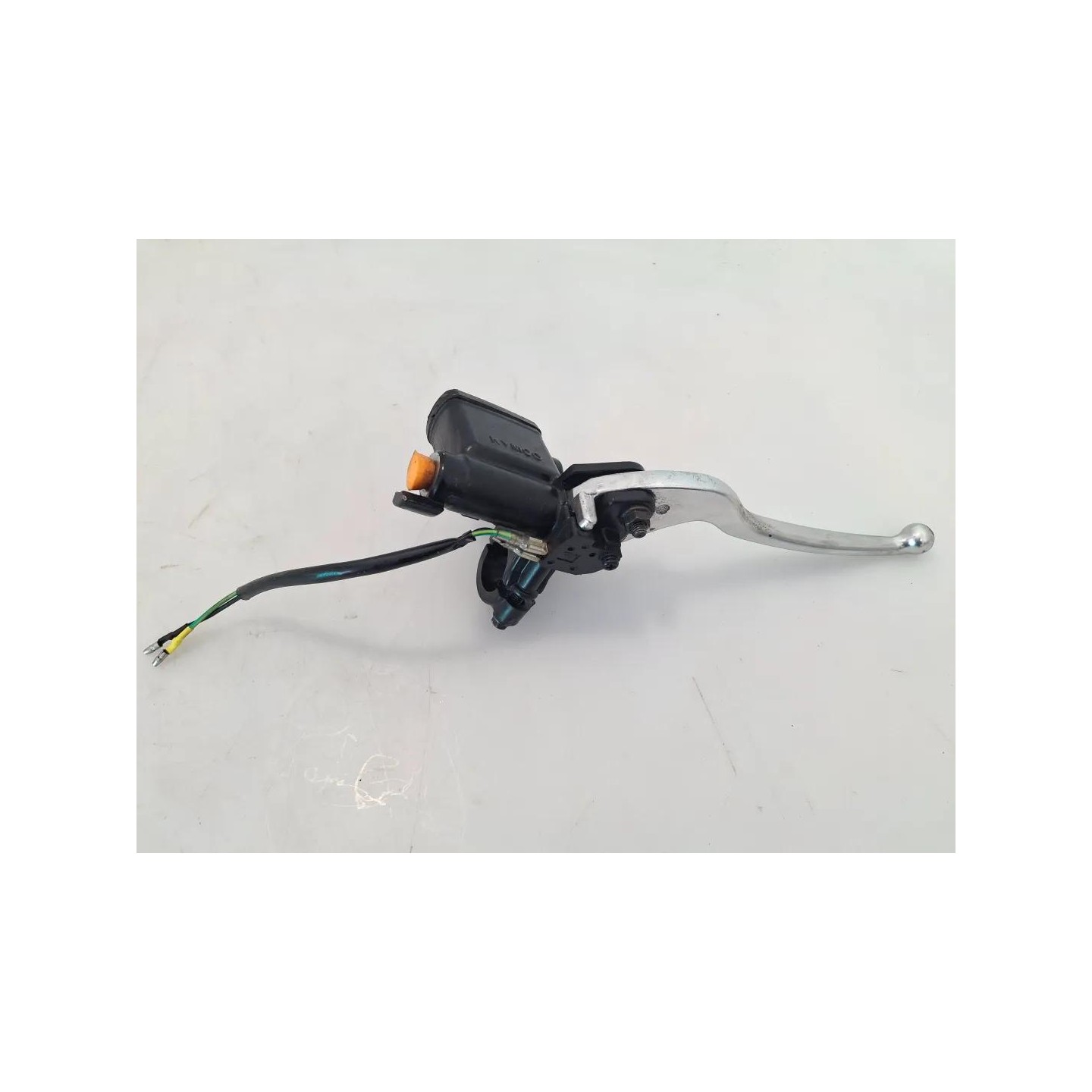 Pompa con serbatoio liquido freni post. con leva - Kymco People S 125i (E5)