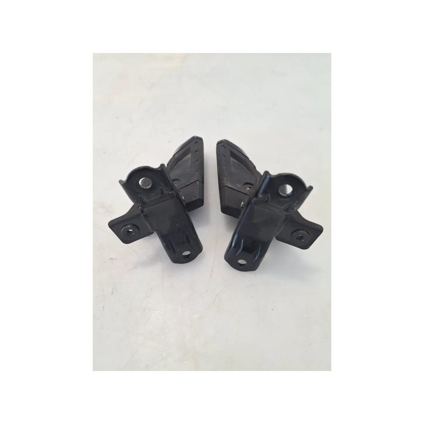 Pedana appoggiapiede post. dx. - Kymco People S 125i (E5)