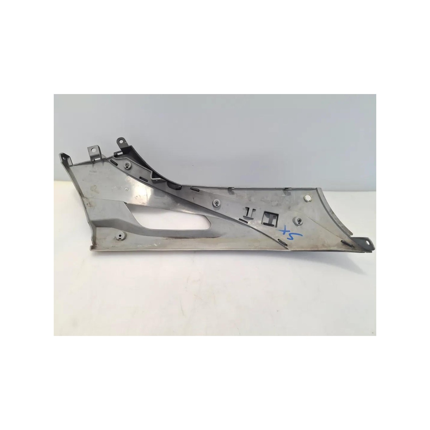Carenatura fianco ant. inf. sx. nero opaco nh124 - Kymco People S 125i (E5)