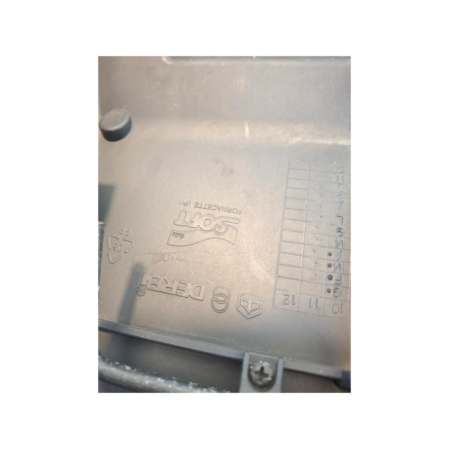 Sella - Piaggio Liberty 50 2T (E2) (09-16)