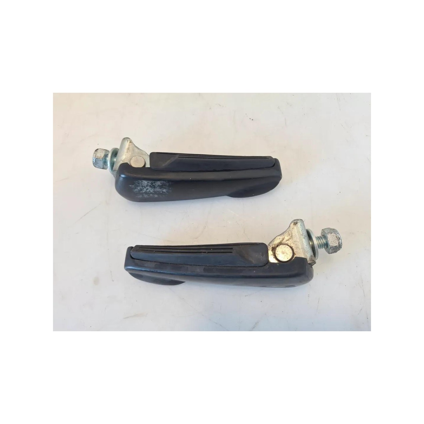 Pedana appoggiapiede post. dx. - Piaggio Liberty 50 2T (E2) (09-16)
