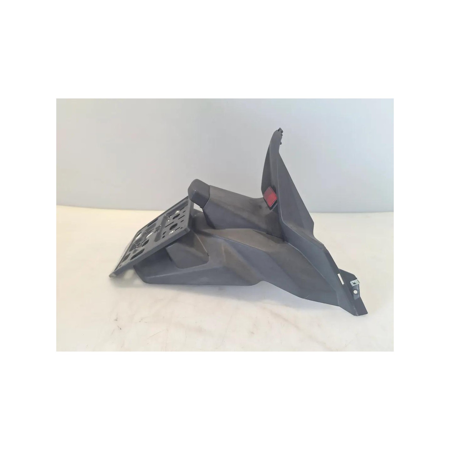 Parafango post. con portatarga - Yamaha X-Max 250 (E3) (14-)