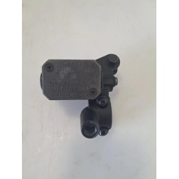 Pompa con serbatoio liquido freni ant. con leva - Yamaha X-Max 250 (E3) (14-)