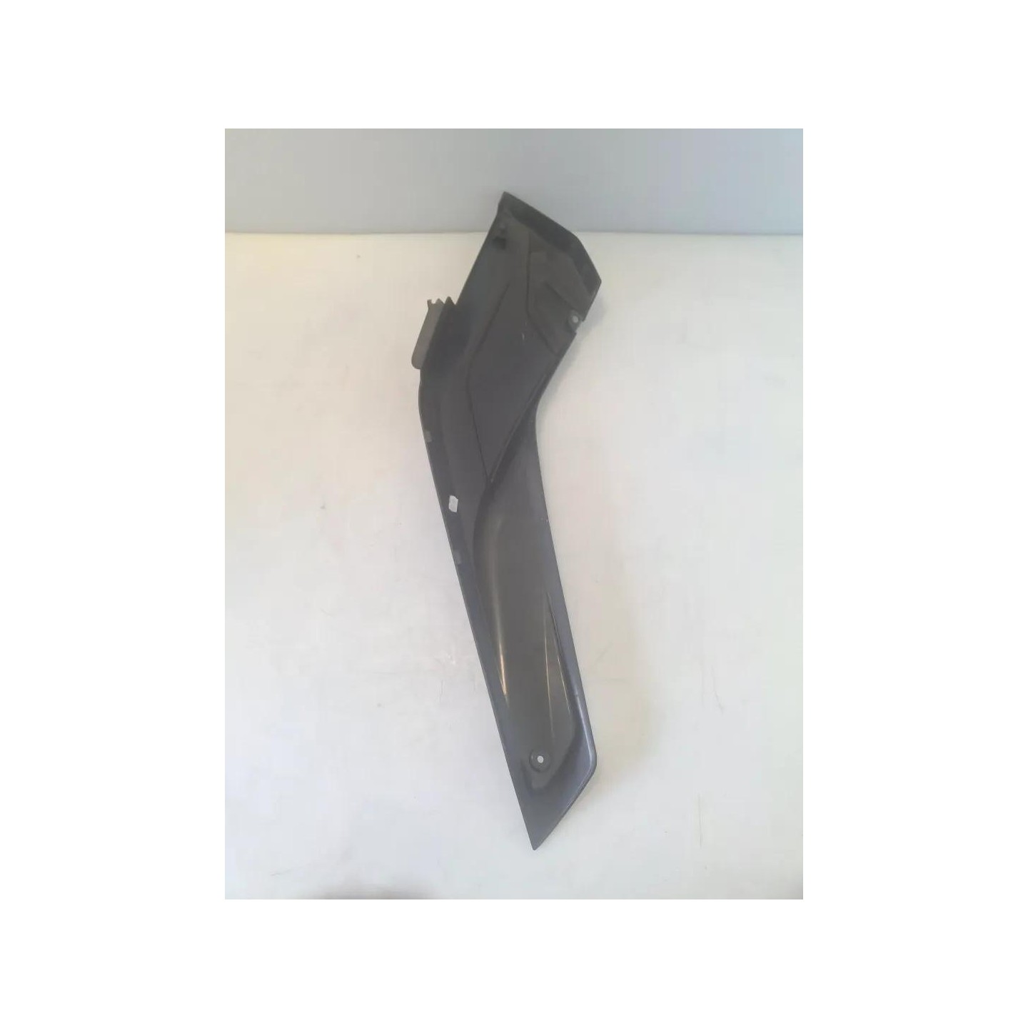 Carenatura ant. lat. dx. nero - Yamaha X-Max 250 (E3) (14-)