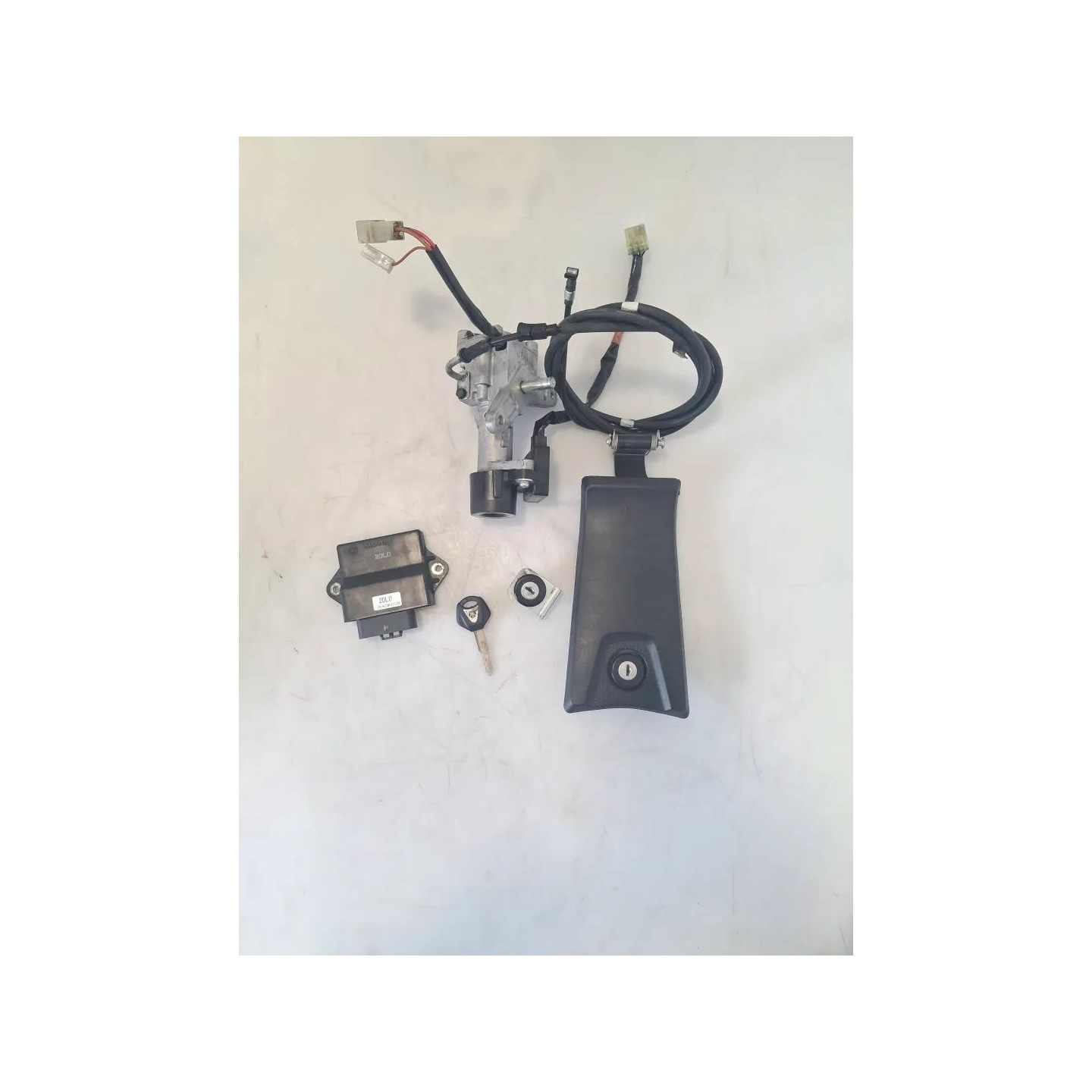 Serie cilindretti serrature - Yamaha X-Max 250 (E3) (14-)