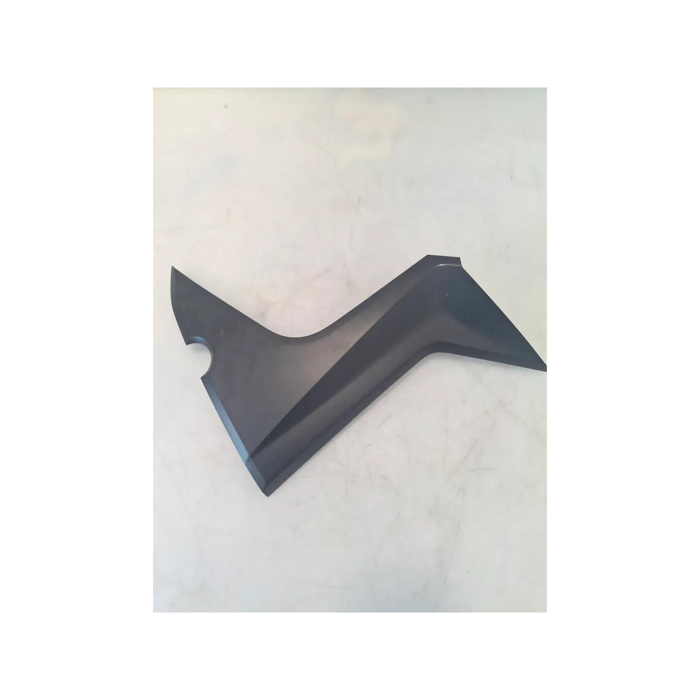 Carenatura fianco ant. inf. dx. nero - Yamaha X-Max 250 (E3) (14-)