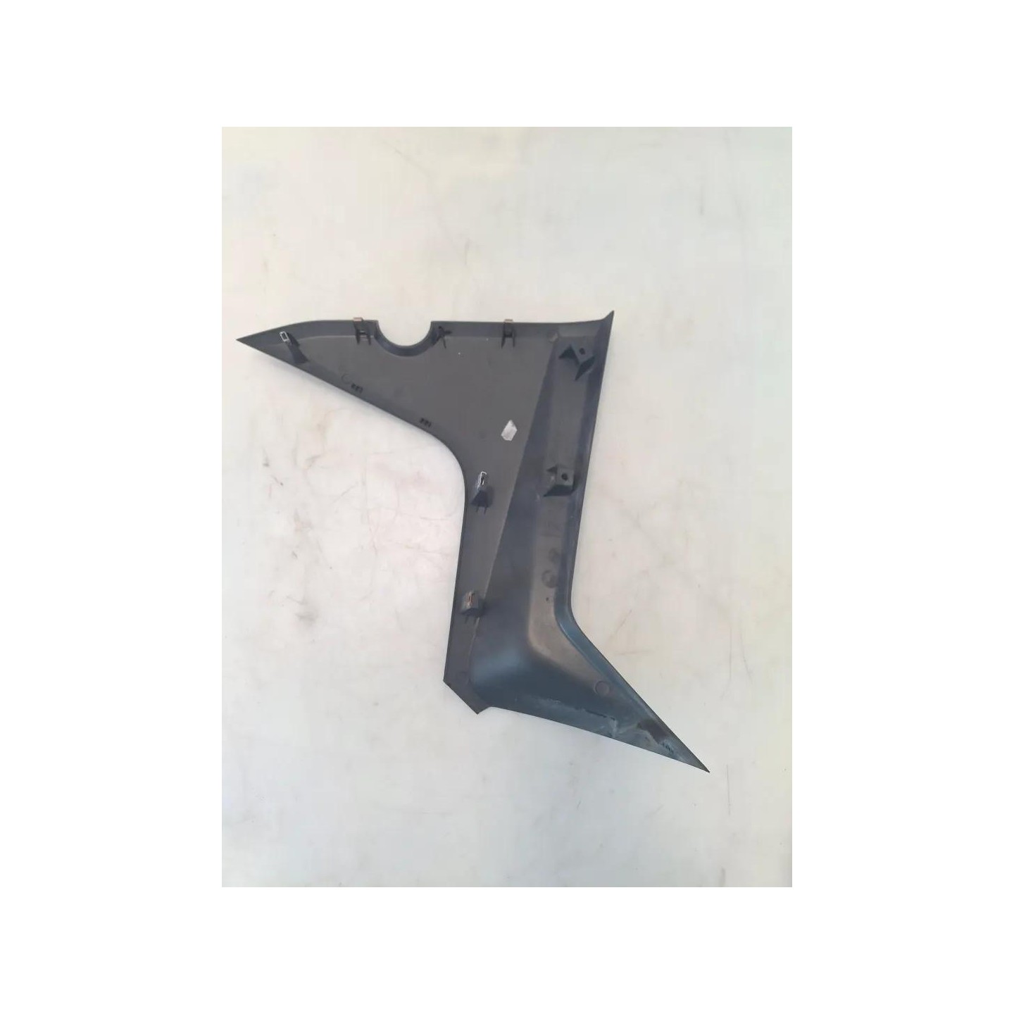 Carenatura fianco ant. inf. dx. nero - Yamaha X-Max 250 (E3) (14-)