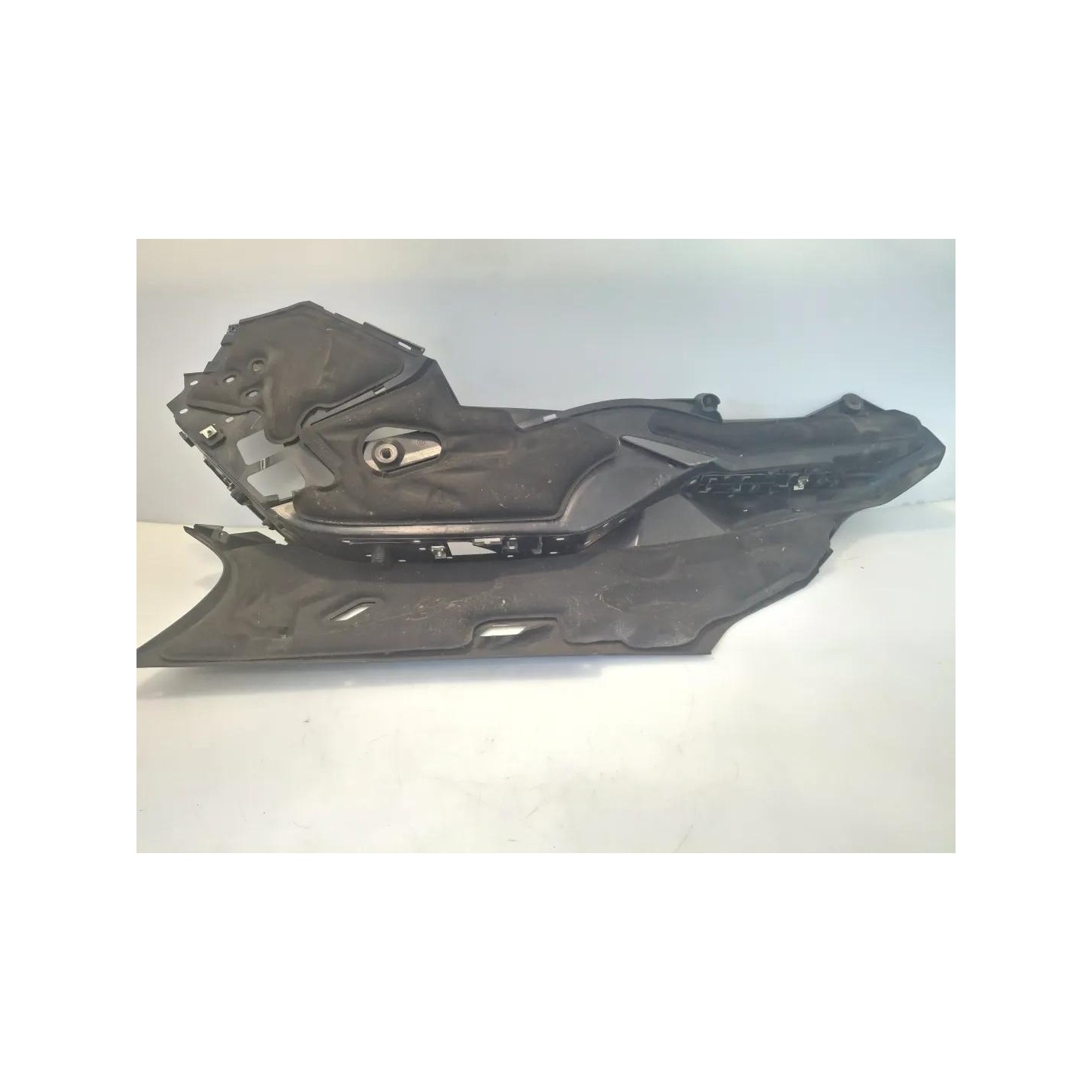 Pedana appoggiapiede ant. compl. dx. - Bmw C 650 GT (133) (E3) (12-15)