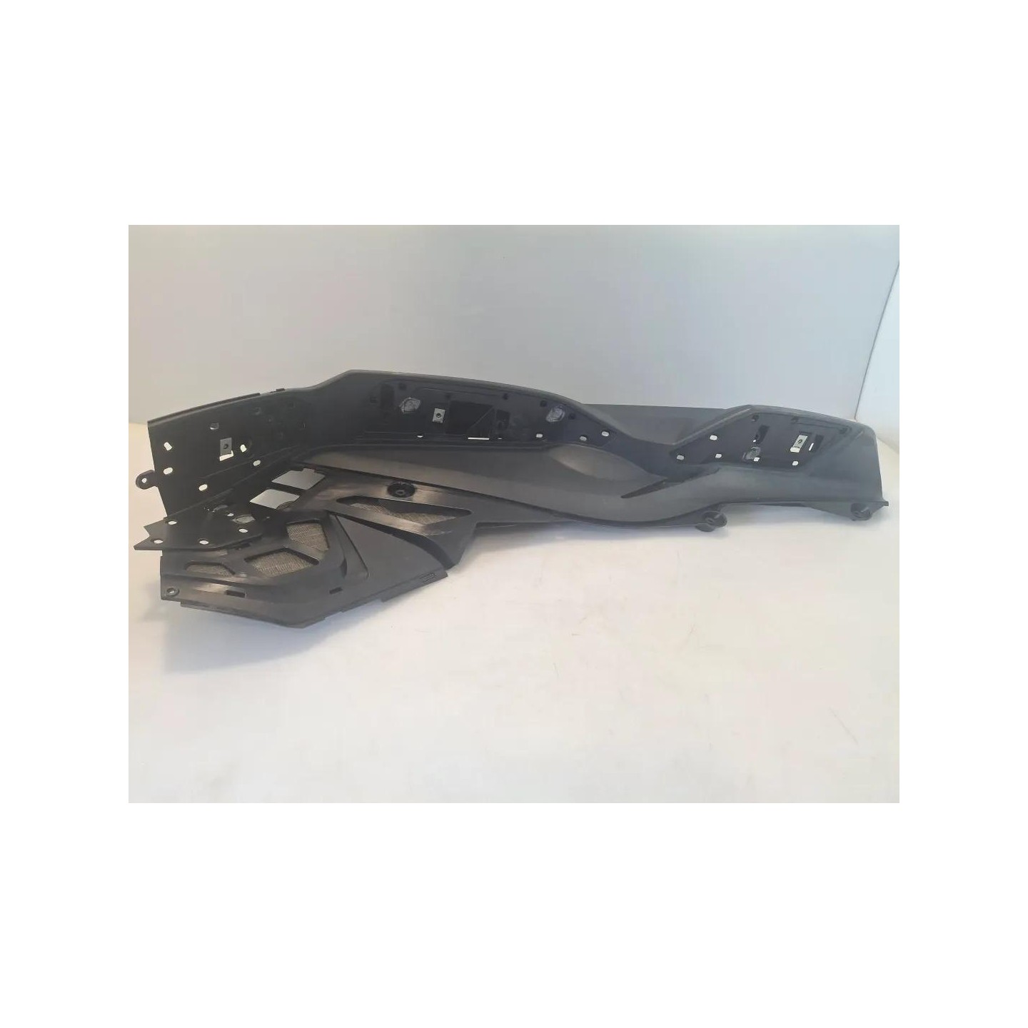 Pedana appoggiapiede ant. compl. dx. - Bmw C 650 GT (133) (E3) (12-15)