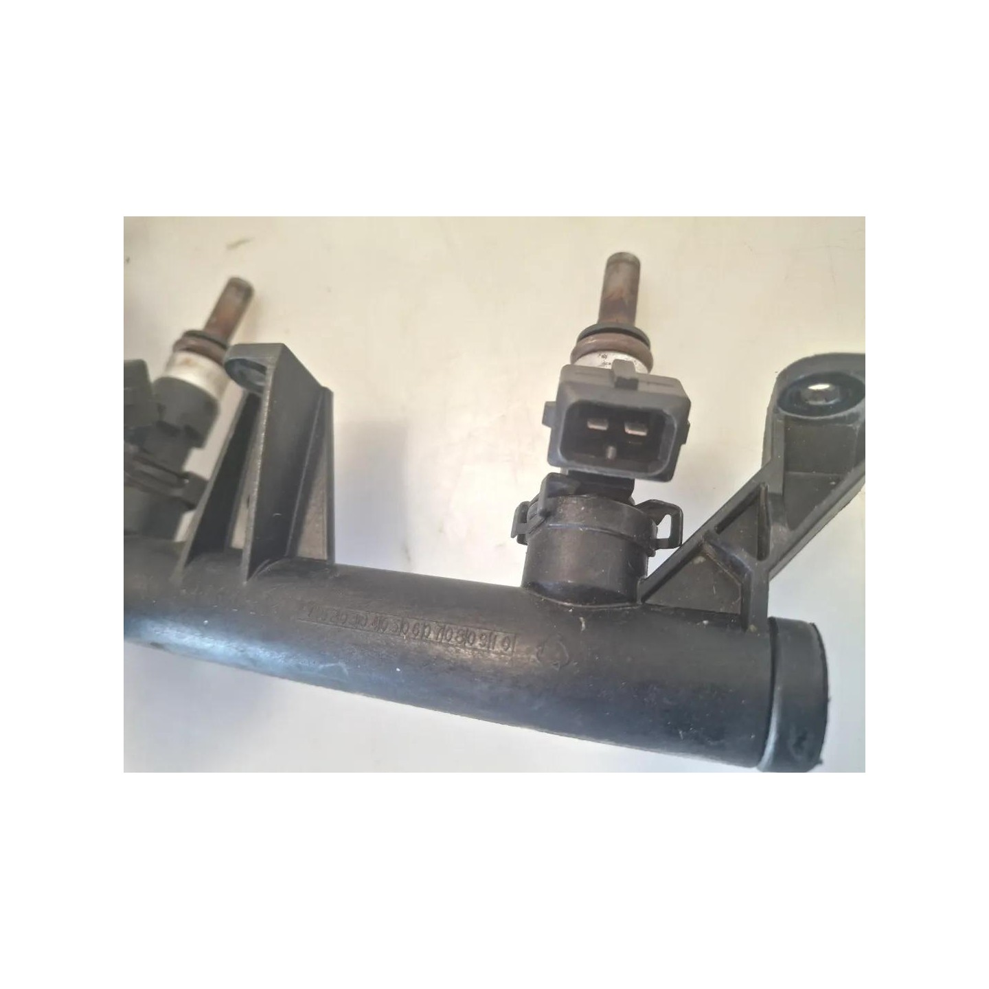 Iniettore - Bmw C 650 GT (133) (E3) (12-15)